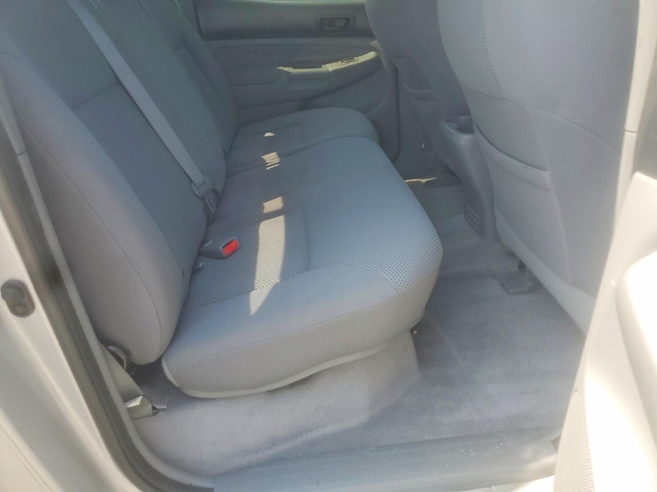 2011 Toyota Tacoma Double Cab Prerunner Серебряный vin: 3TMJU4GN3BM123728