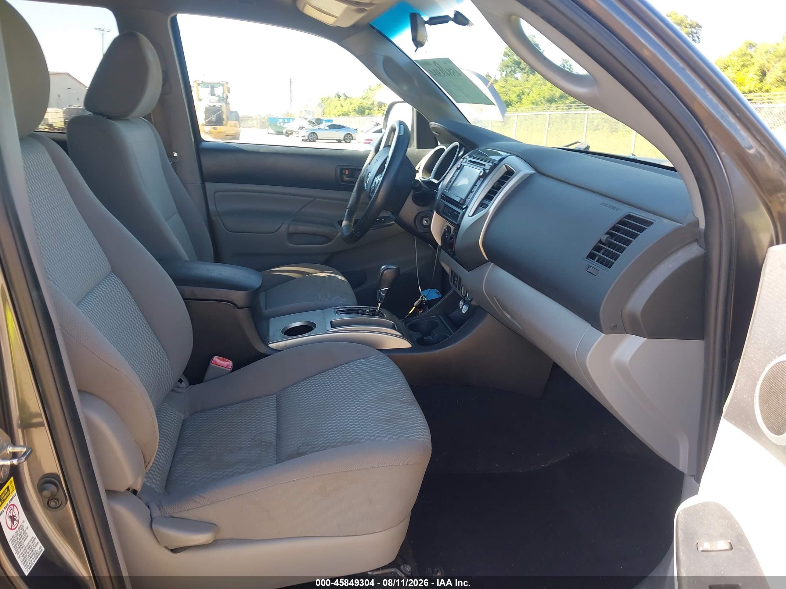 2014 Toyota Tacoma Prerunner V6 Gray vin: 3TMJU4GN3EM164283