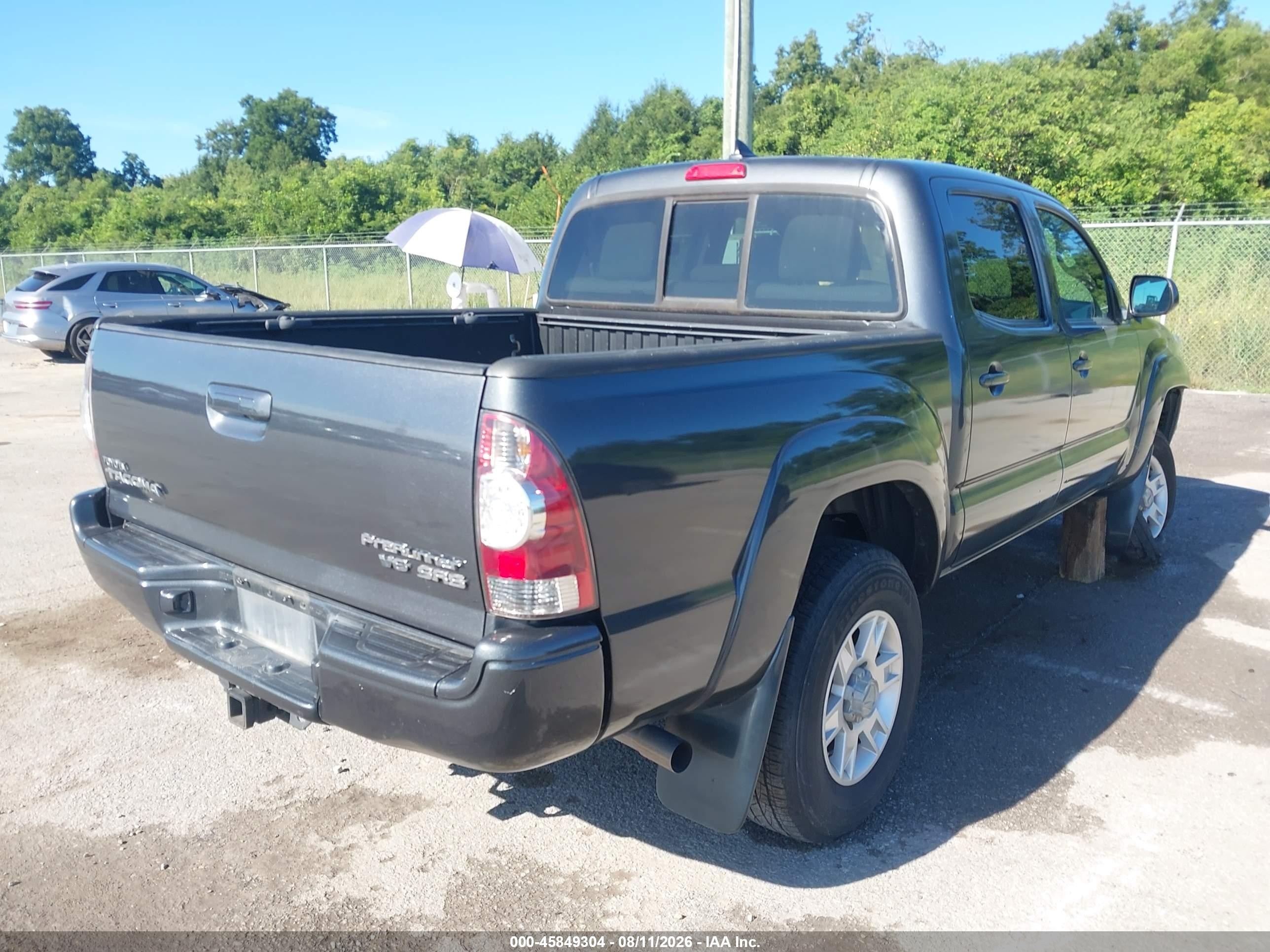 2014 Toyota Tacoma Prerunner V6 Gray vin: 3TMJU4GN3EM164283