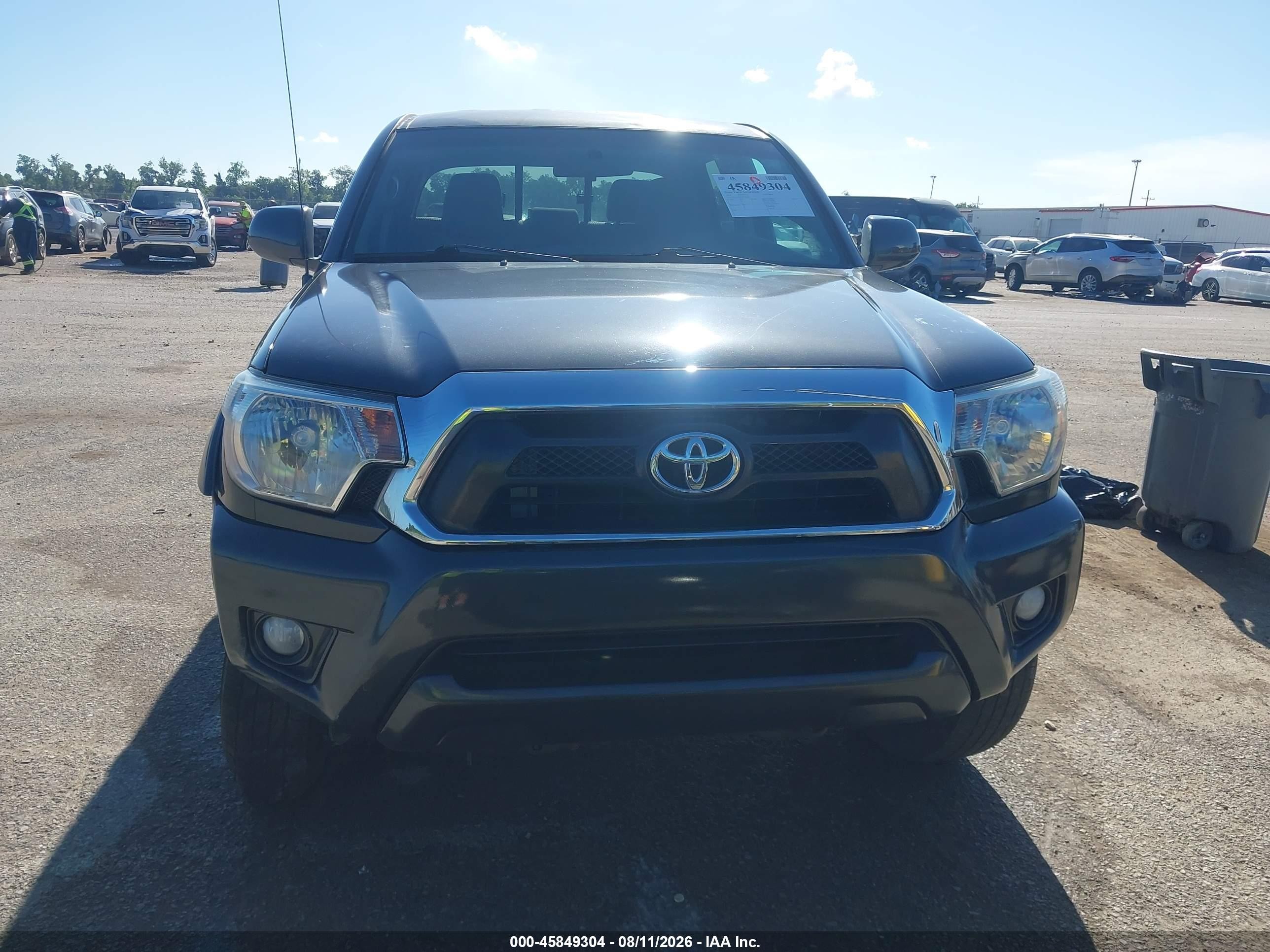 2014 Toyota Tacoma Prerunner V6 Gray vin: 3TMJU4GN3EM164283