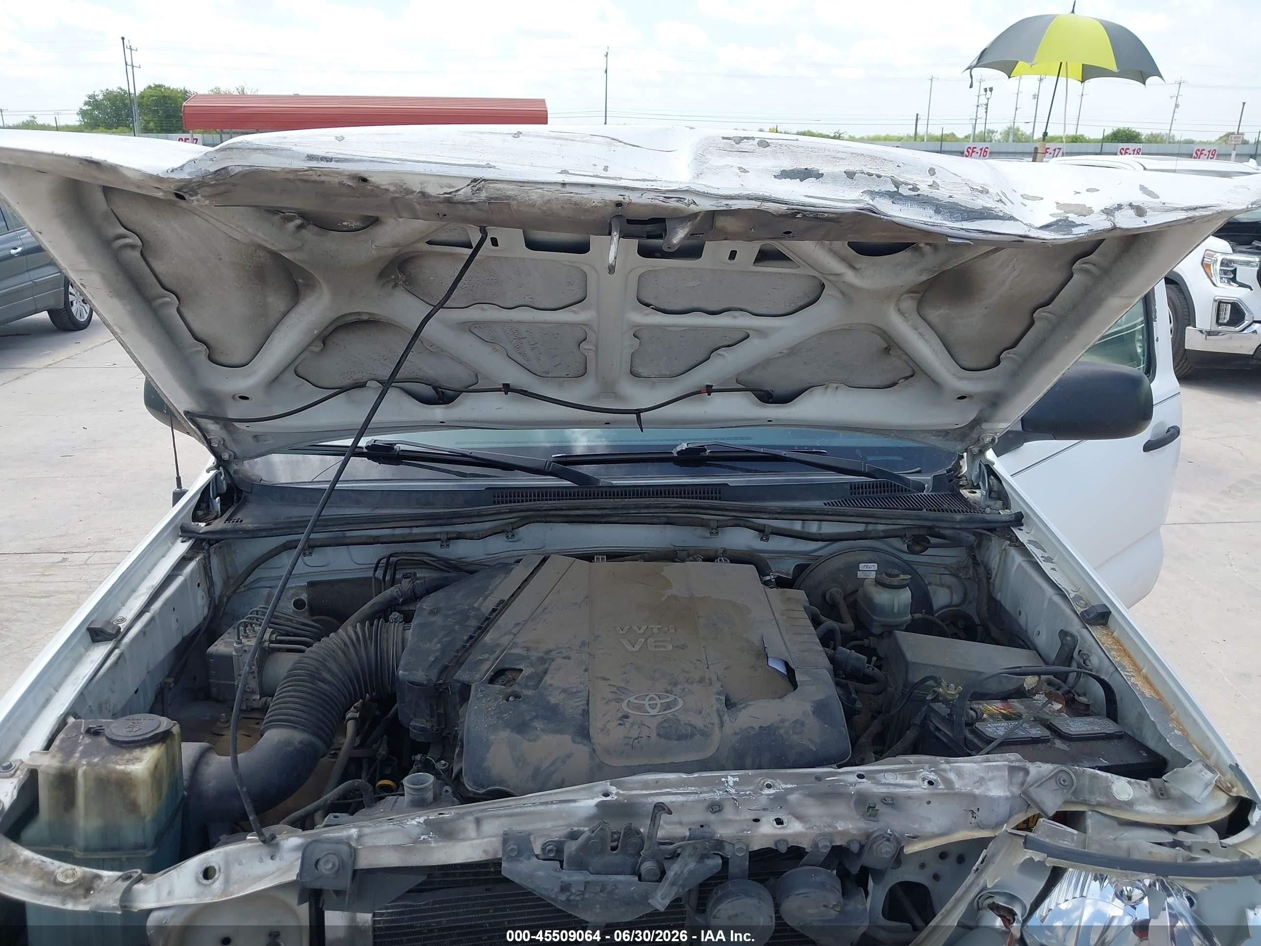 2010 Toyota Tacoma Prerunner V6 White vin: 3TMJU4GN4AM092956