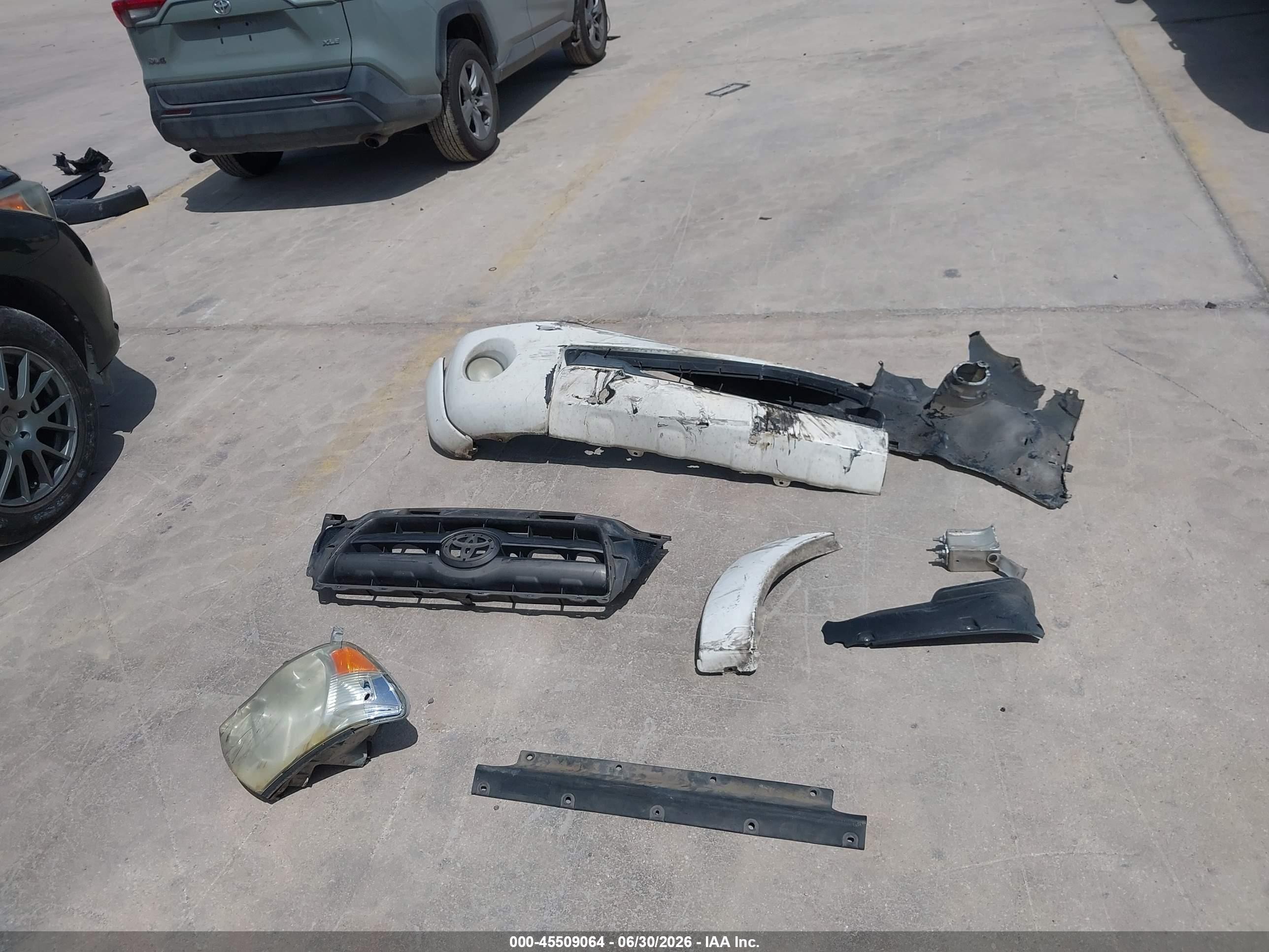2010 Toyota Tacoma Prerunner V6 White vin: 3TMJU4GN4AM092956