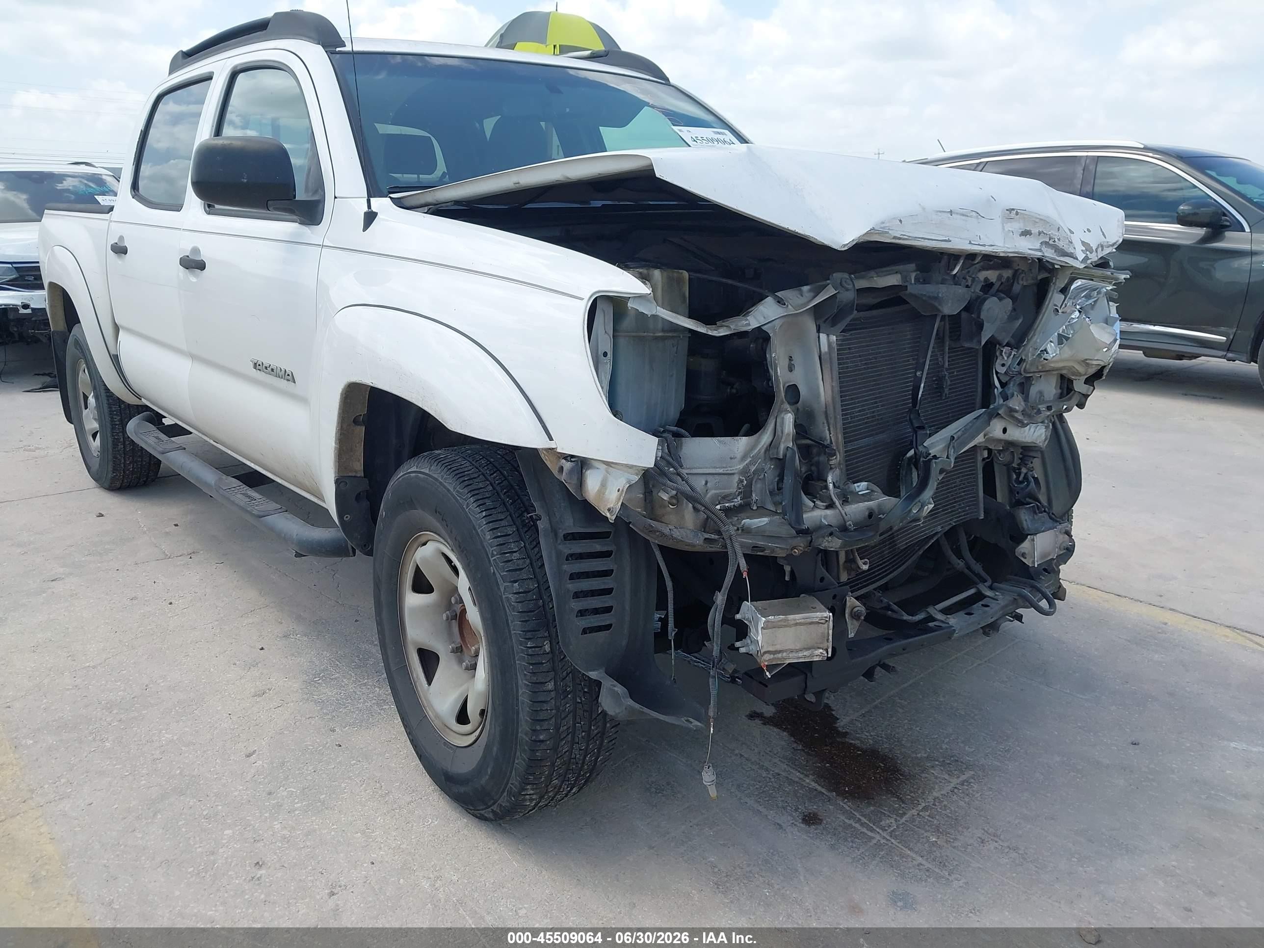 2010 Toyota Tacoma Prerunner V6 White vin: 3TMJU4GN4AM092956