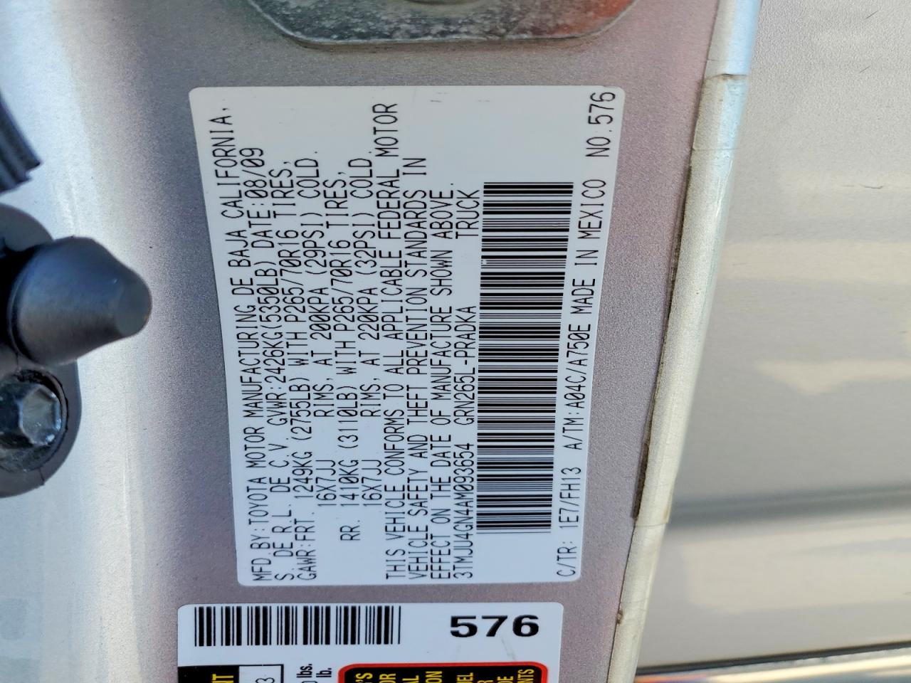 2010 Toyota Tacoma Prerunner V6 Silver vin: 3TMJU4GN4AM093654