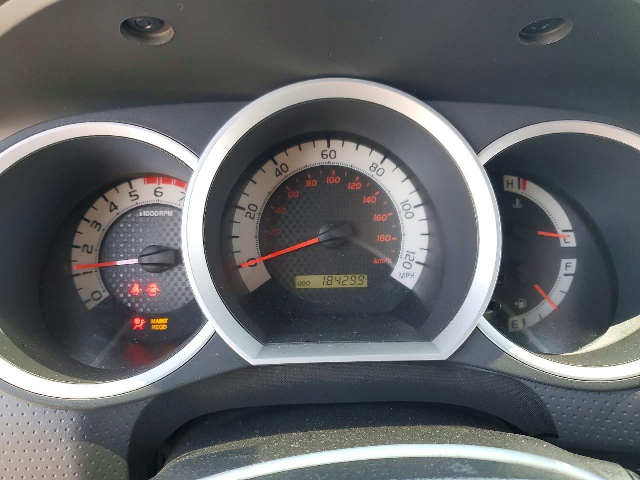 2011 Toyota Tacoma Double Cab Prerunner Gray vin: 3TMJU4GN4BM117923