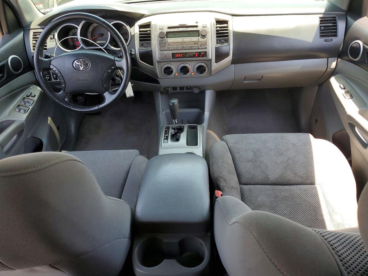 2011 Toyota Tacoma Double Cab Prerunner Gray vin: 3TMJU4GN4BM117923
