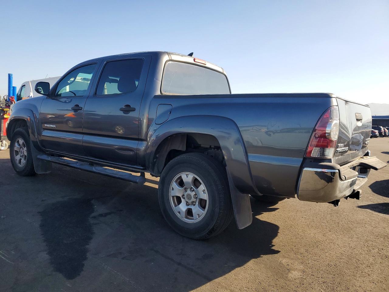 2014 Toyota Tacoma Double Cab Prerunner Gray vin: 3TMJU4GN4EM159268