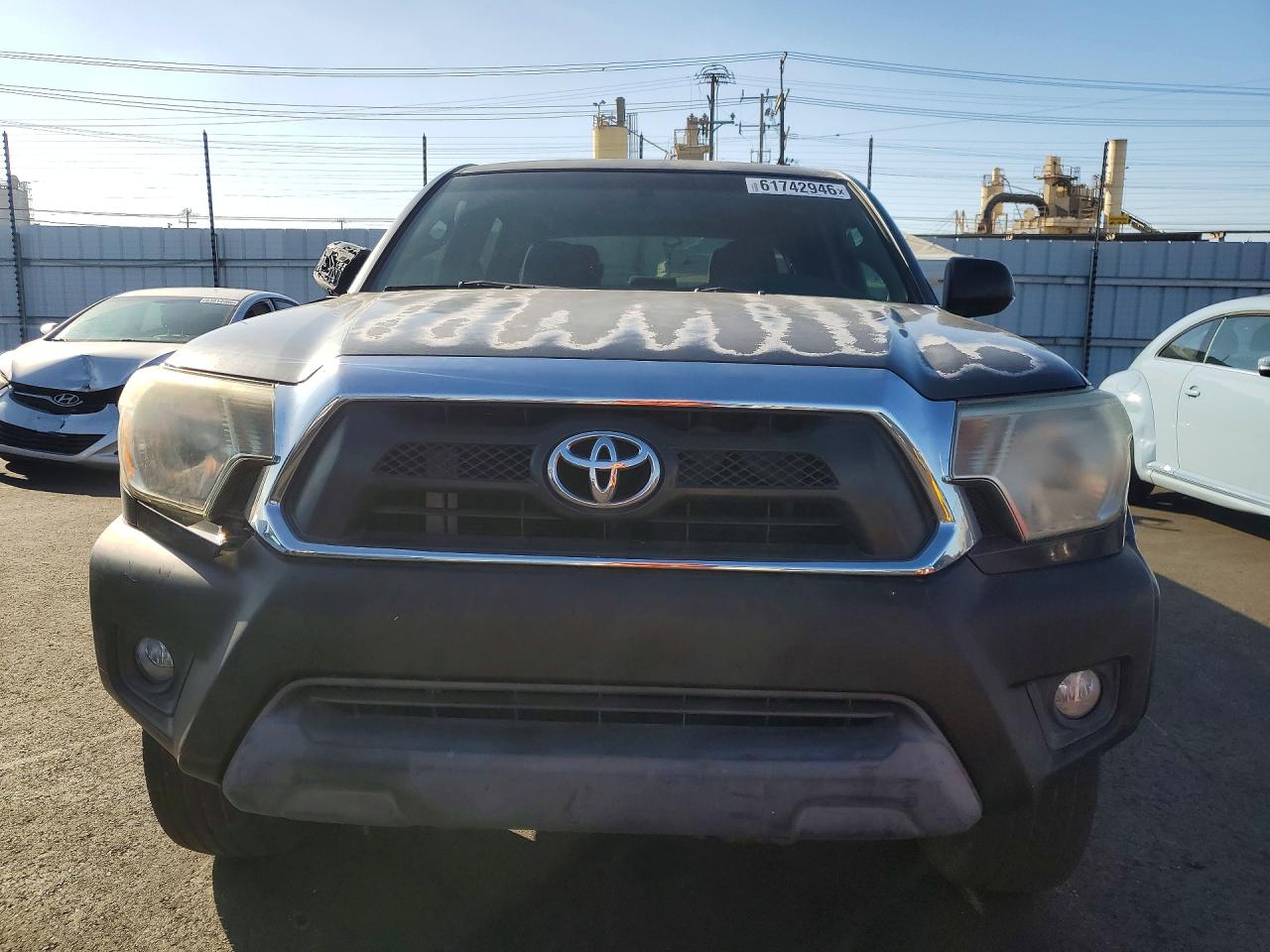 2014 Toyota Tacoma Double Cab Prerunner Gray vin: 3TMJU4GN4EM159268