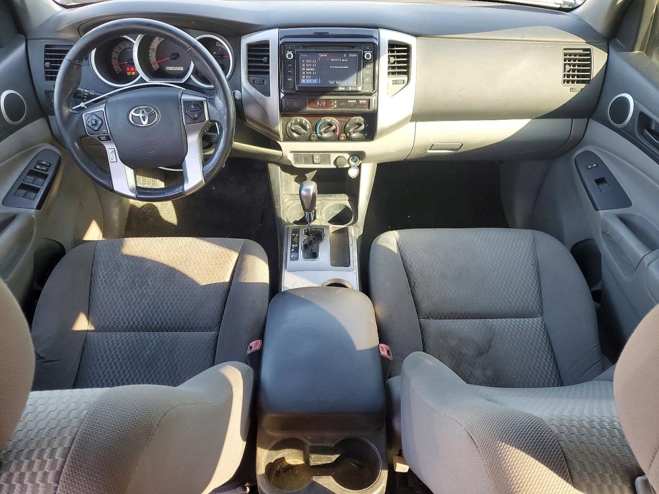 2014 Toyota Tacoma Double Cab Prerunner Gray vin: 3TMJU4GN4EM159268