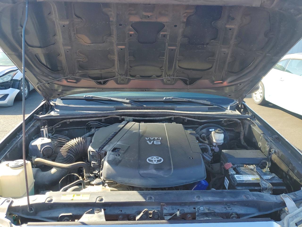 2014 Toyota Tacoma Double Cab Prerunner Gray vin: 3TMJU4GN4EM159268