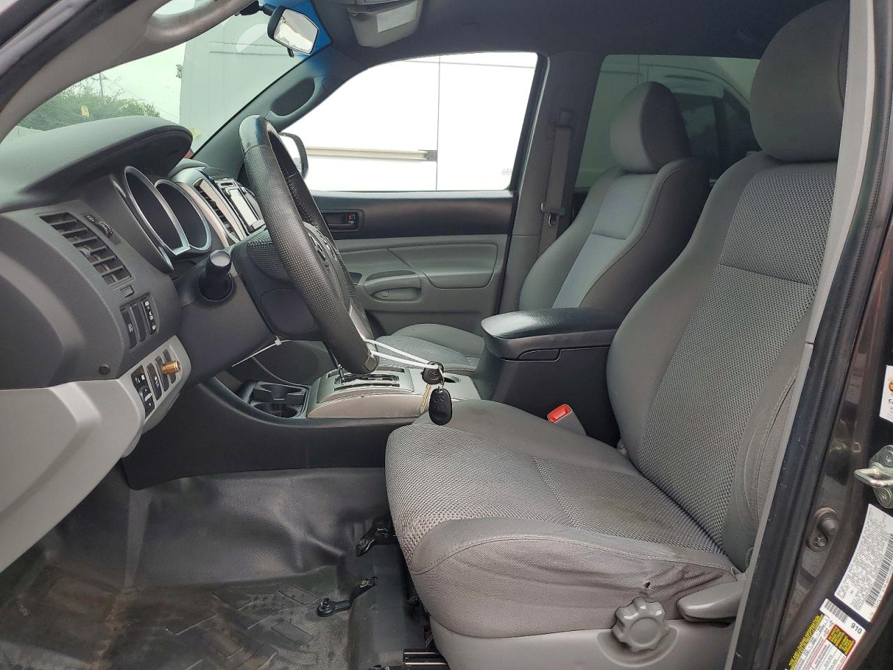 2014 Toyota Tacoma Double Cab Prerunner Gray vin: 3TMJU4GN4EM168441