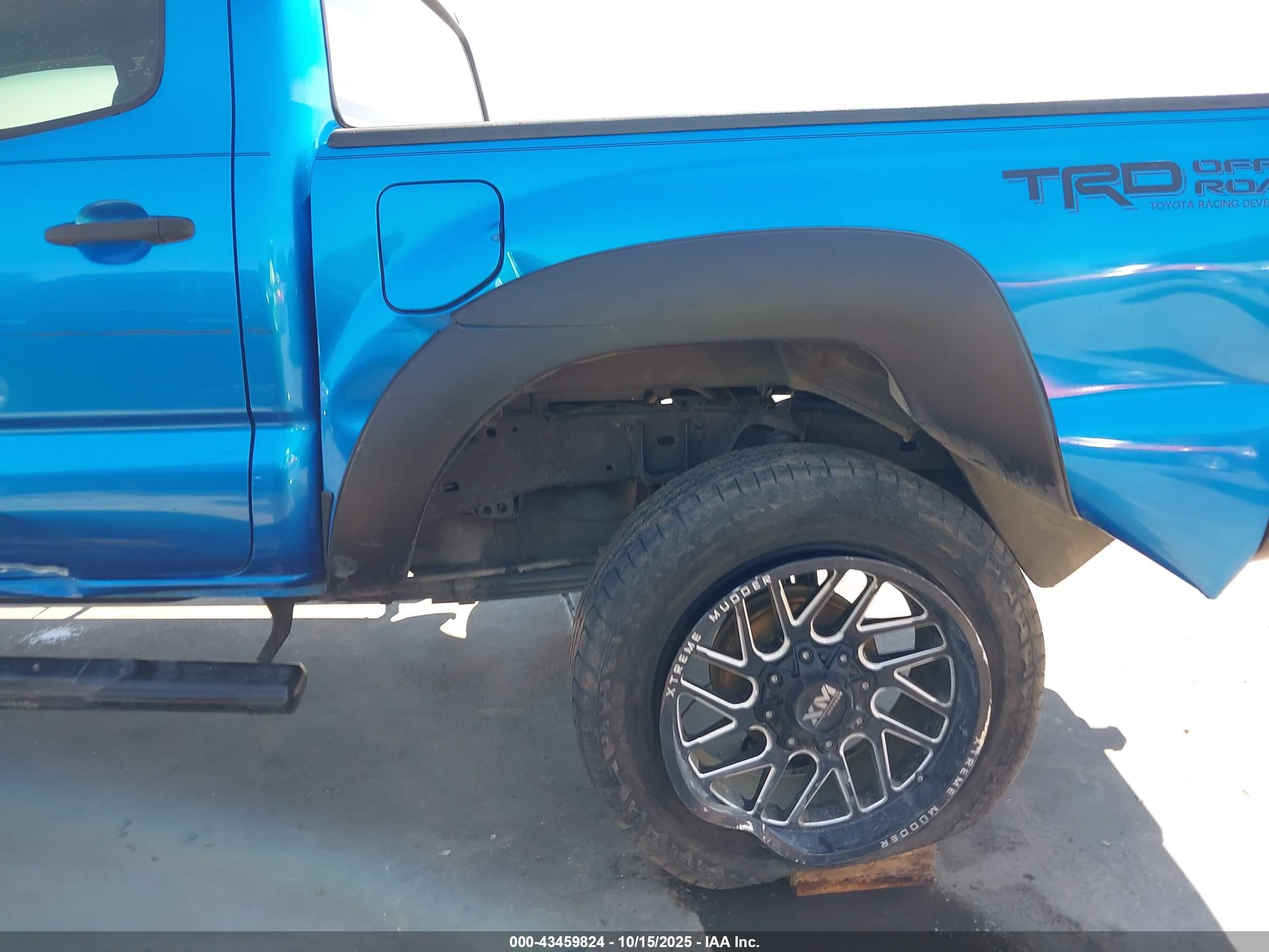 2010 Toyota Tacoma Prerunner V6 Blue vin: 3TMJU4GN5AM096479