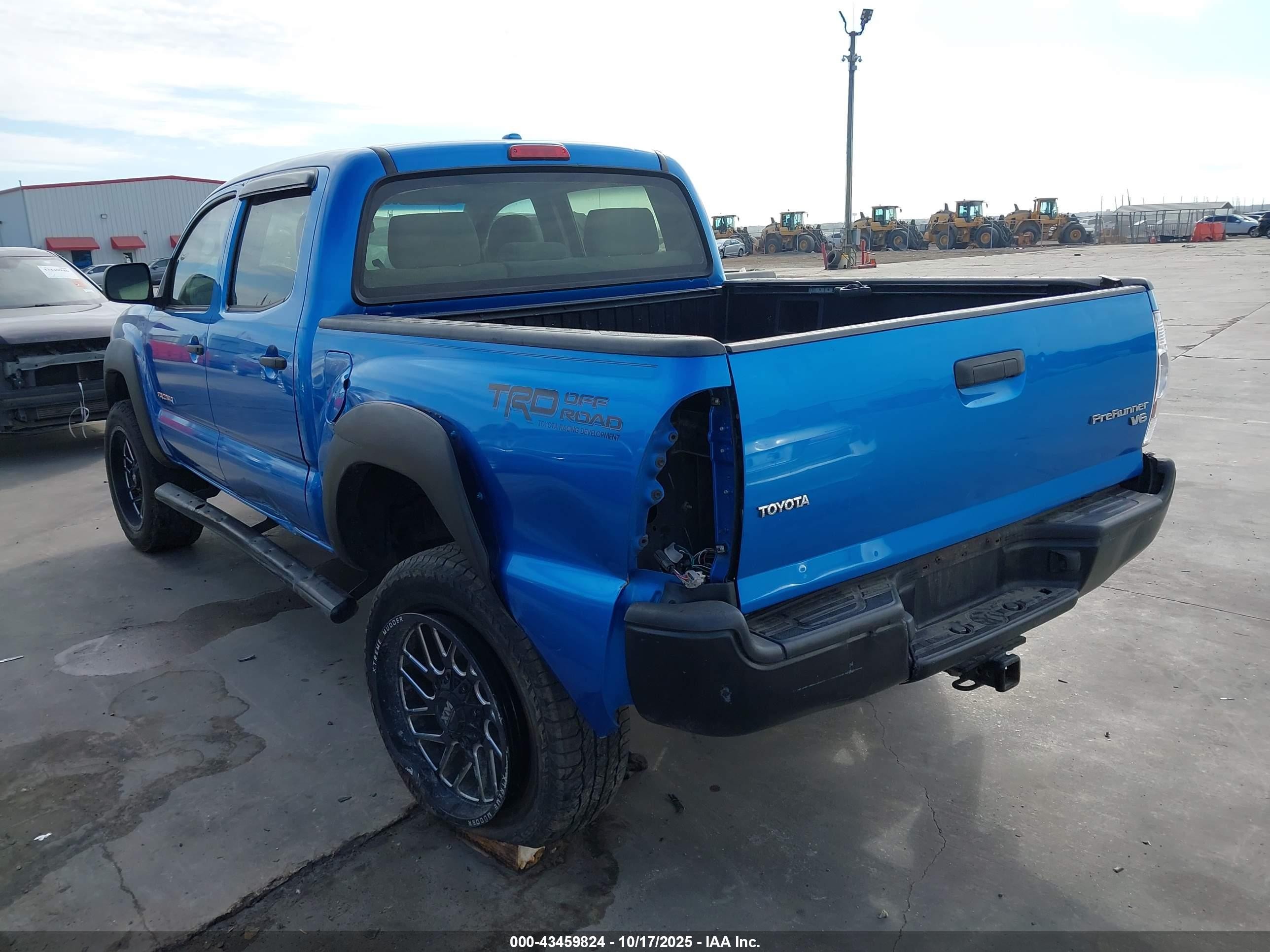 2010 Toyota Tacoma Prerunner V6 Blue vin: 3TMJU4GN5AM096479