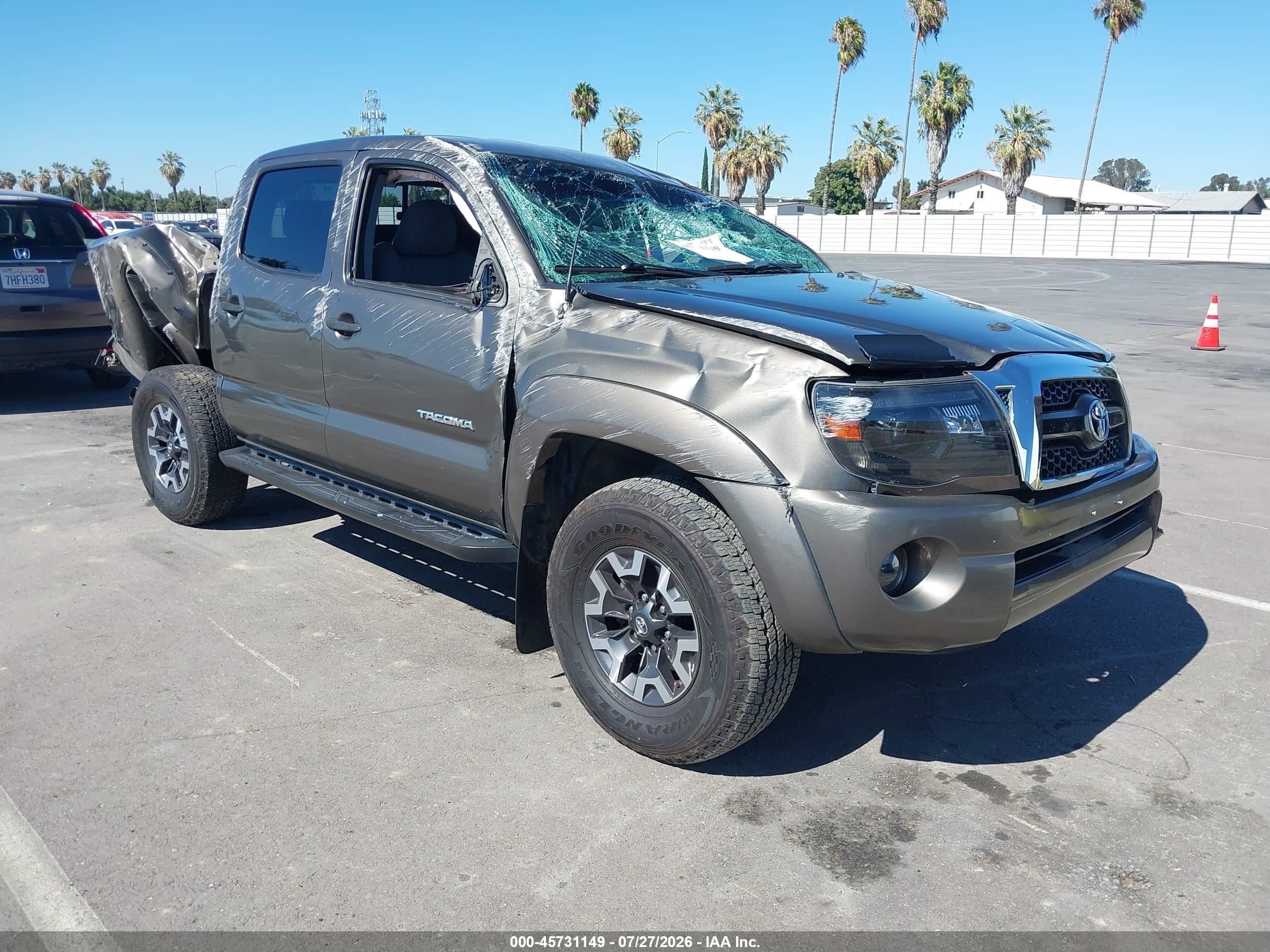2011 Toyota Tacoma Prerunner V6 Gray vin: 3TMJU4GN5BM124136