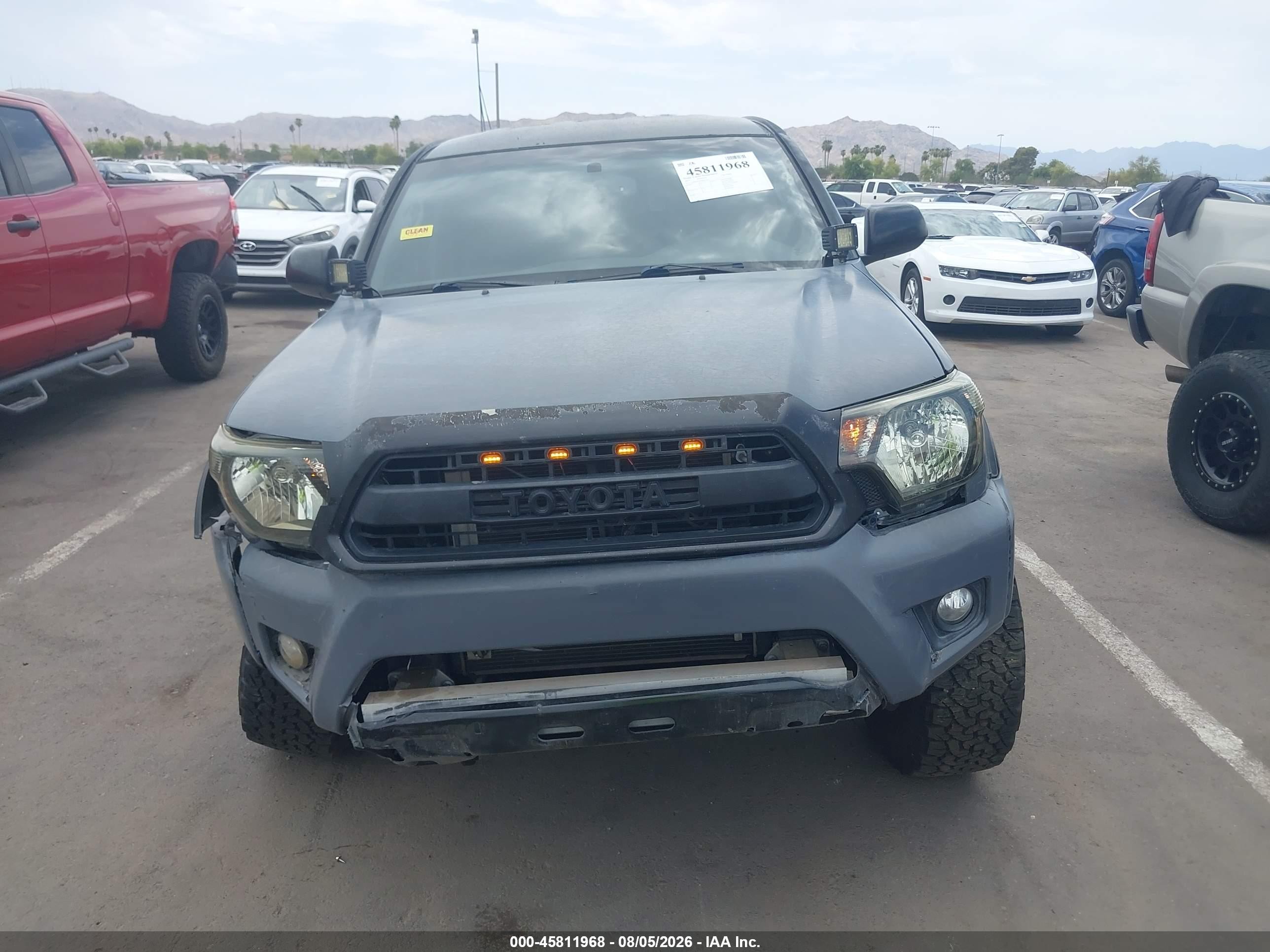 2013 Toyota Tacoma Prerunner V6 Gray vin: 3TMJU4GN5DM152876