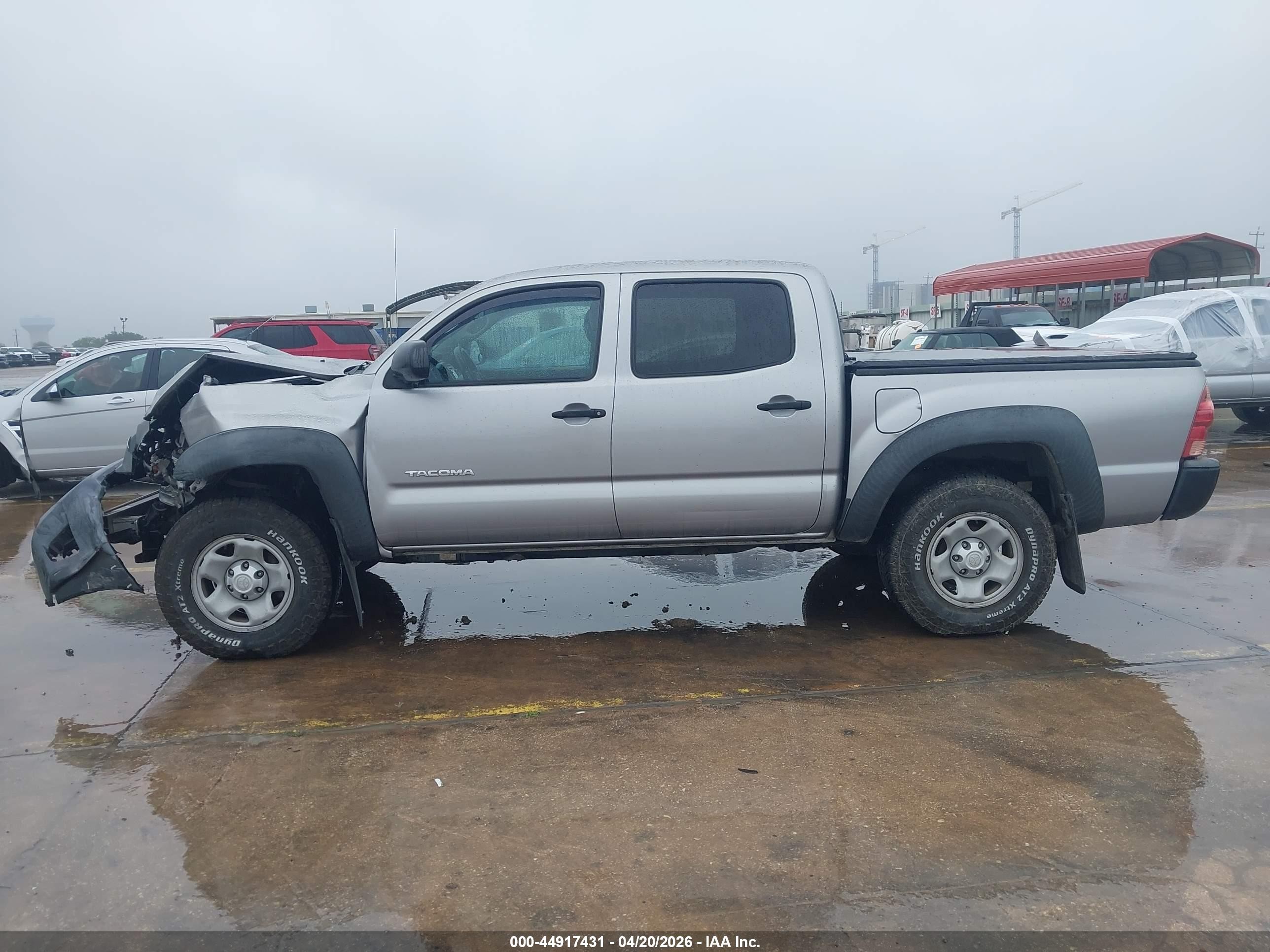 2014 Toyota Tacoma Prerunner V6 Silver vin: 3TMJU4GN5EM161529