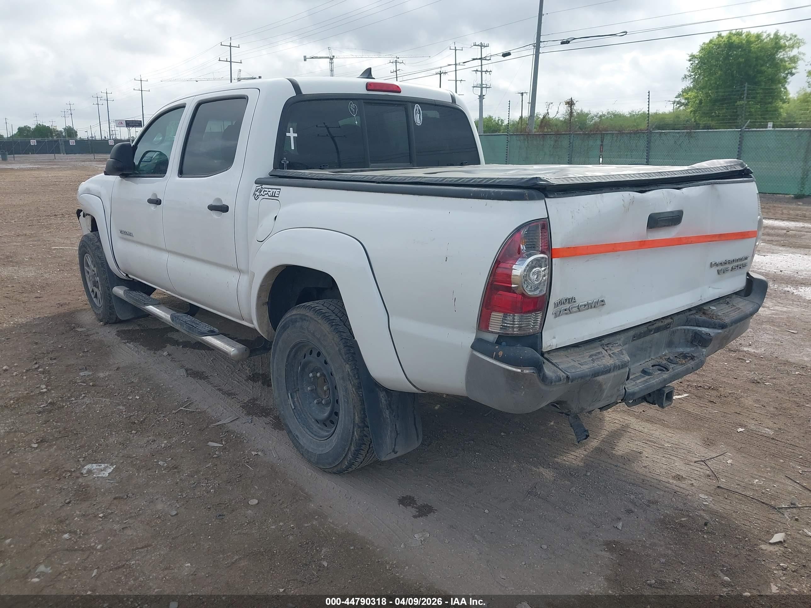 2014 Toyota Tacoma Prerunner V6 Белый vin: 3TMJU4GN5EM172126