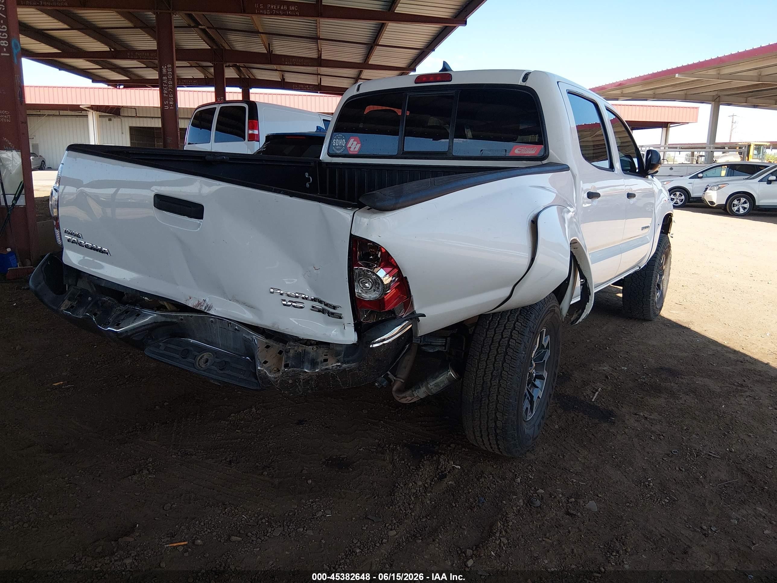 2015 Toyota Tacoma Prerunner V6 Белый vin: 3TMJU4GN5FM192457