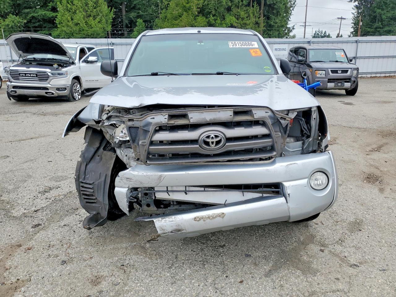 2010 Toyota Tacoma Double Cab Prerunner Silver vin: 3TMJU4GN6AM095549