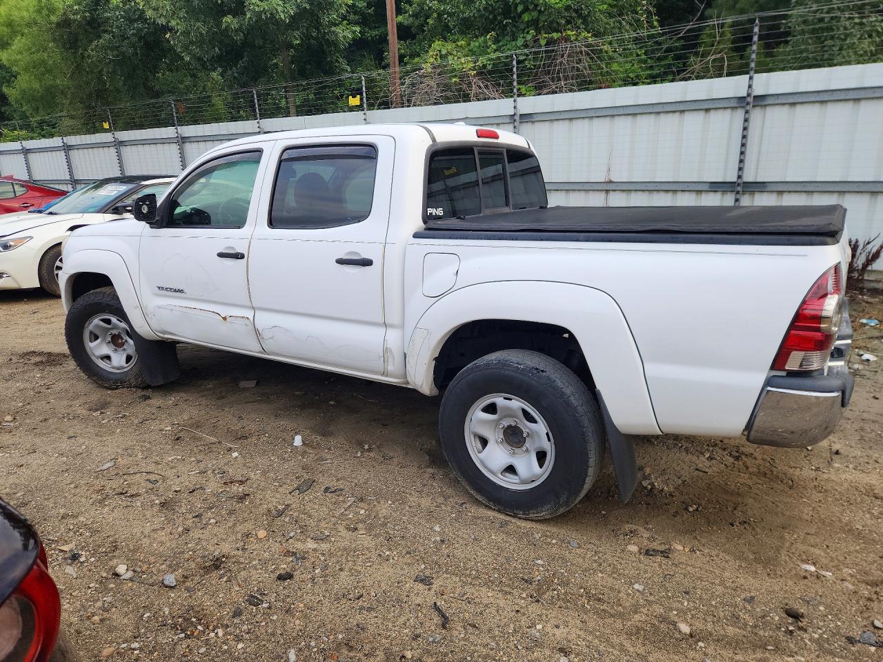2010 Toyota Tacoma Double Cab Prerunner White vin: 3TMJU4GN6AM106999