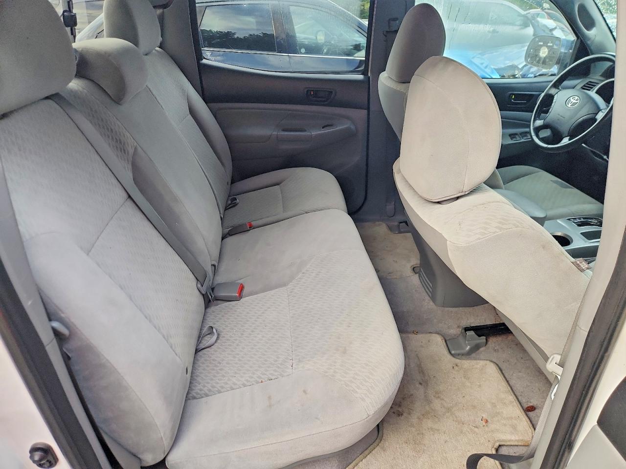 2010 Toyota Tacoma Double Cab Prerunner White vin: 3TMJU4GN6AM106999