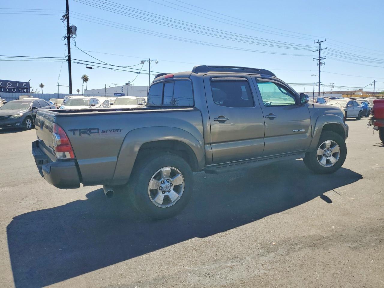 2014 Toyota Tacoma Double Cab Prerunner Brown vin: 3TMJU4GN6EM160857