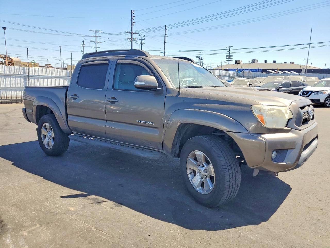 2014 Toyota Tacoma Double Cab Prerunner Brown vin: 3TMJU4GN6EM160857