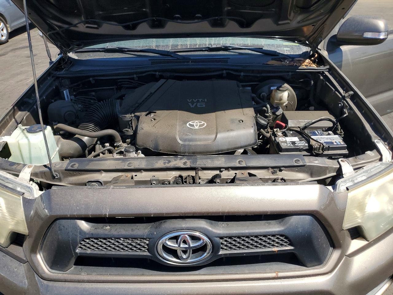2014 Toyota Tacoma Double Cab Prerunner Brown vin: 3TMJU4GN6EM160857