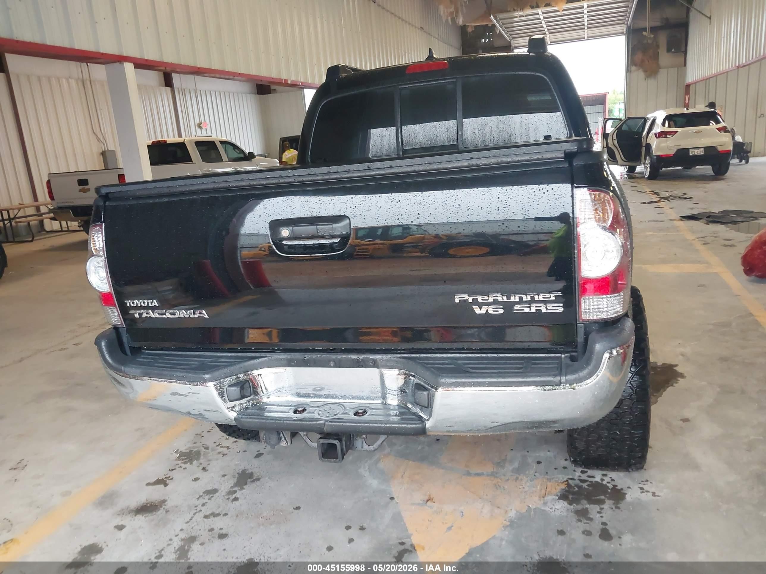 2014 Toyota Tacoma Prerunner V6 Black vin: 3TMJU4GN6EM162785