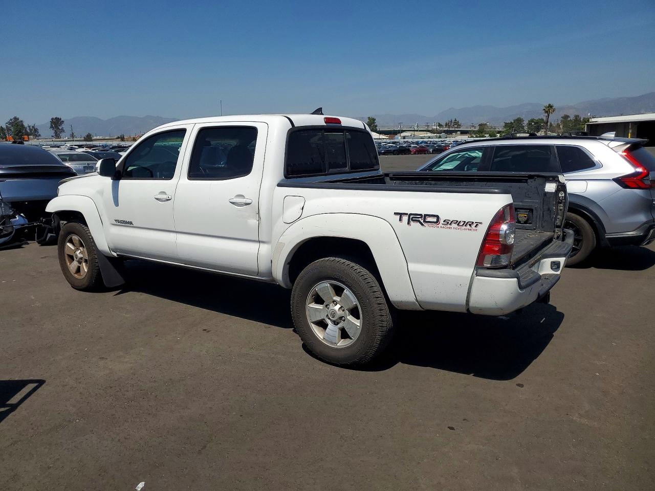 2014 Toyota Tacoma Prerunner V6 Белый vin: 3TMJU4GN6EM166562