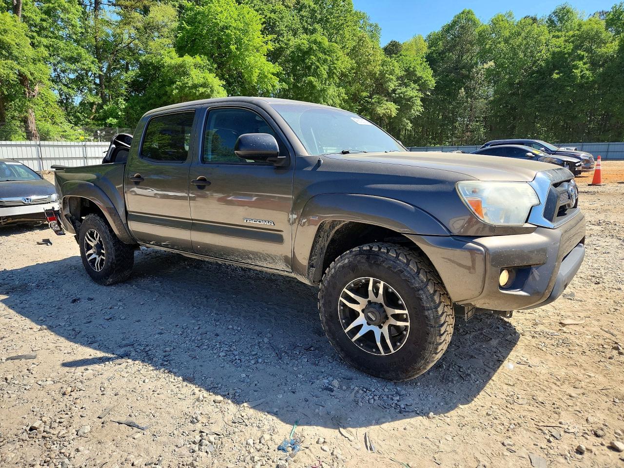 2012 Toyota Tacoma Double Cab Prerunner Brown vin: 3TMJU4GN7CM136385