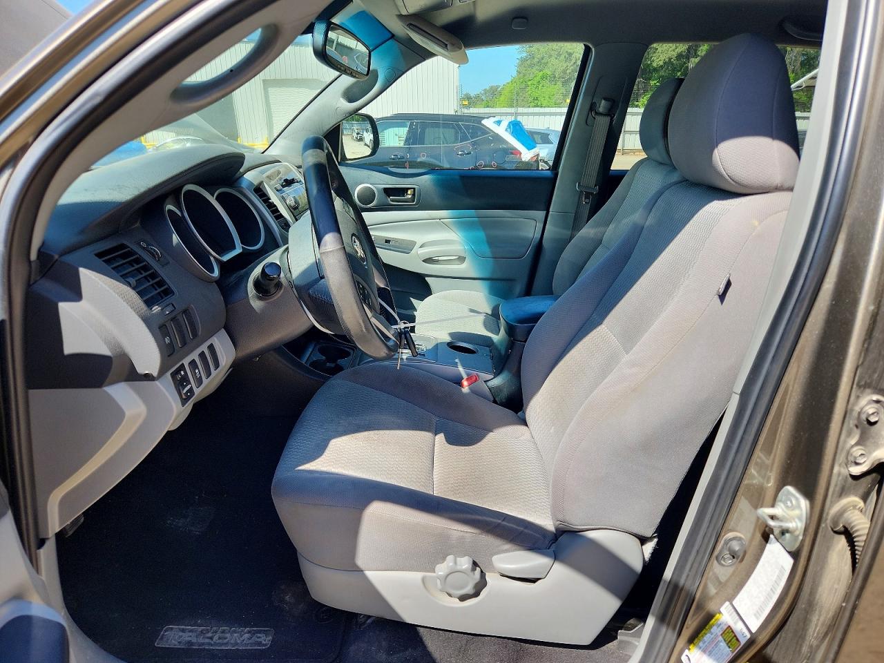 2012 Toyota Tacoma Double Cab Prerunner Brown vin: 3TMJU4GN7CM136385