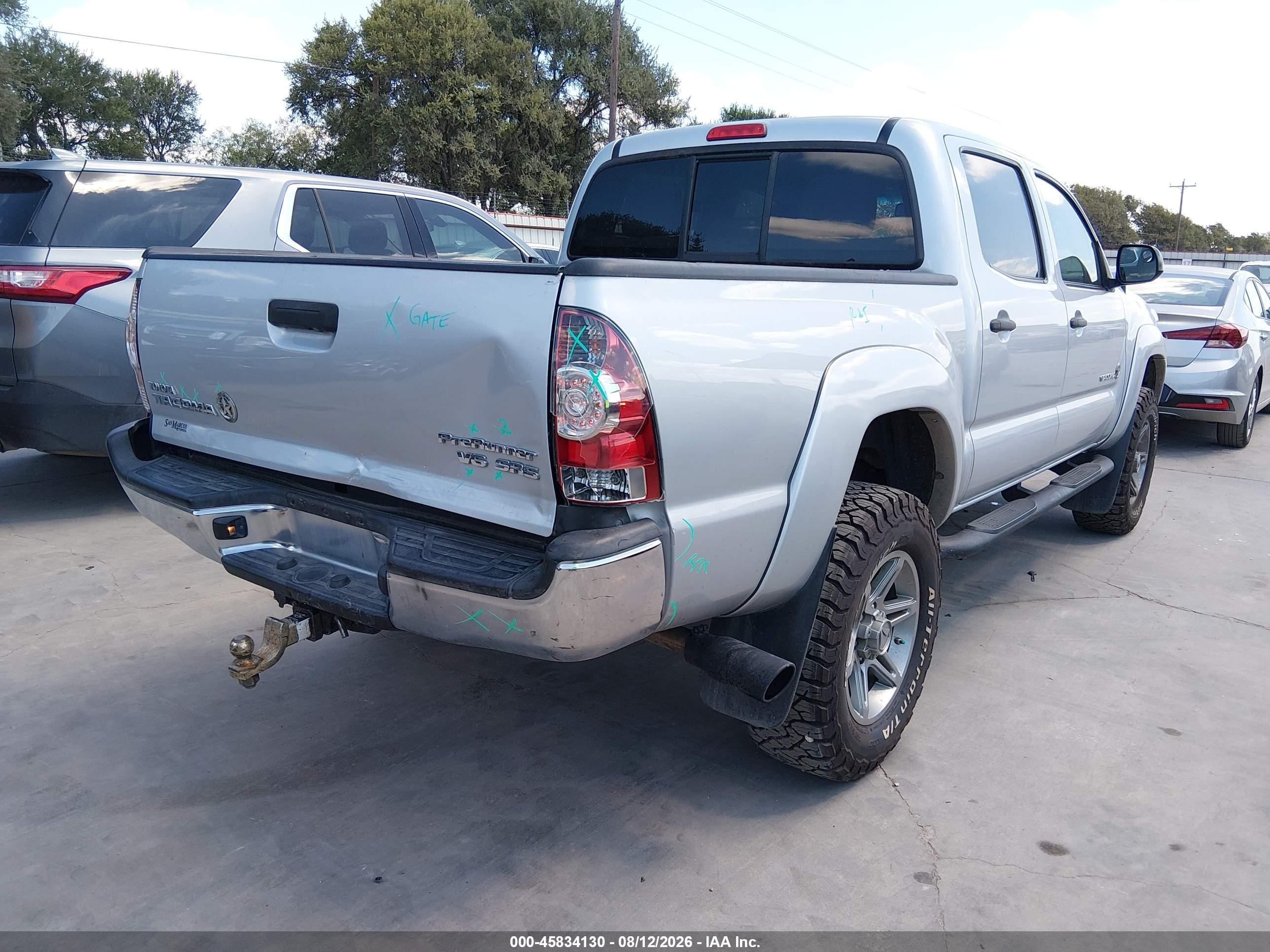 2013 Toyota Tacoma Prerunner V6 Gray vin: 3TMJU4GN7DM154158