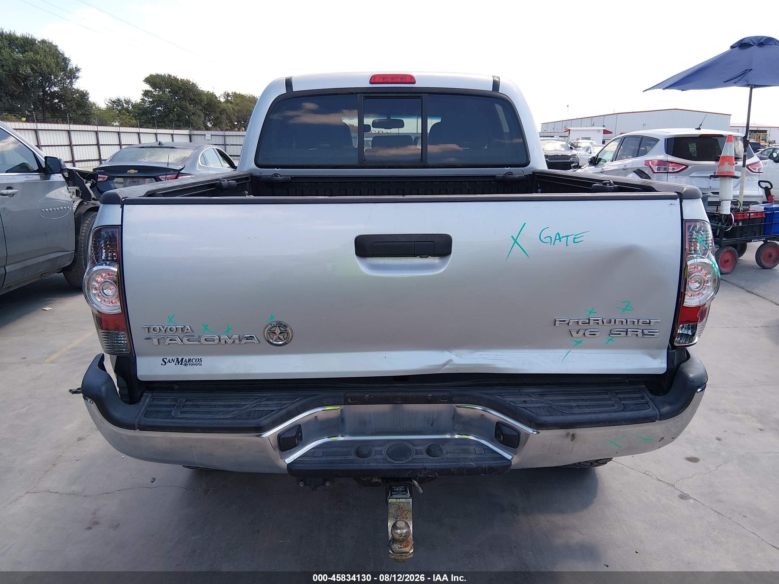 2013 Toyota Tacoma Prerunner V6 Gray vin: 3TMJU4GN7DM154158