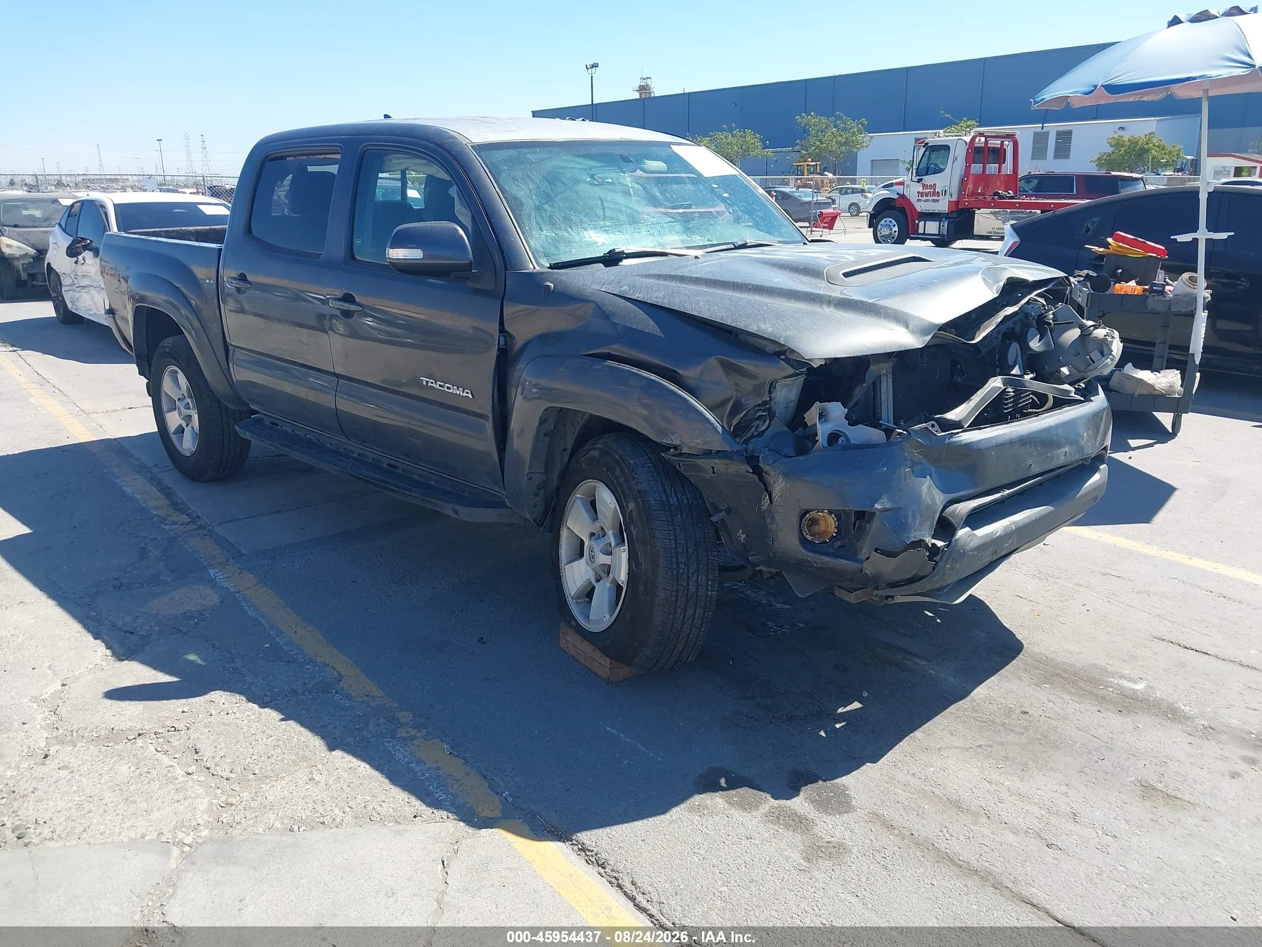 2015 Toyota Tacoma Prerunner V6 Черный vin: 3TMJU4GN7FM190094