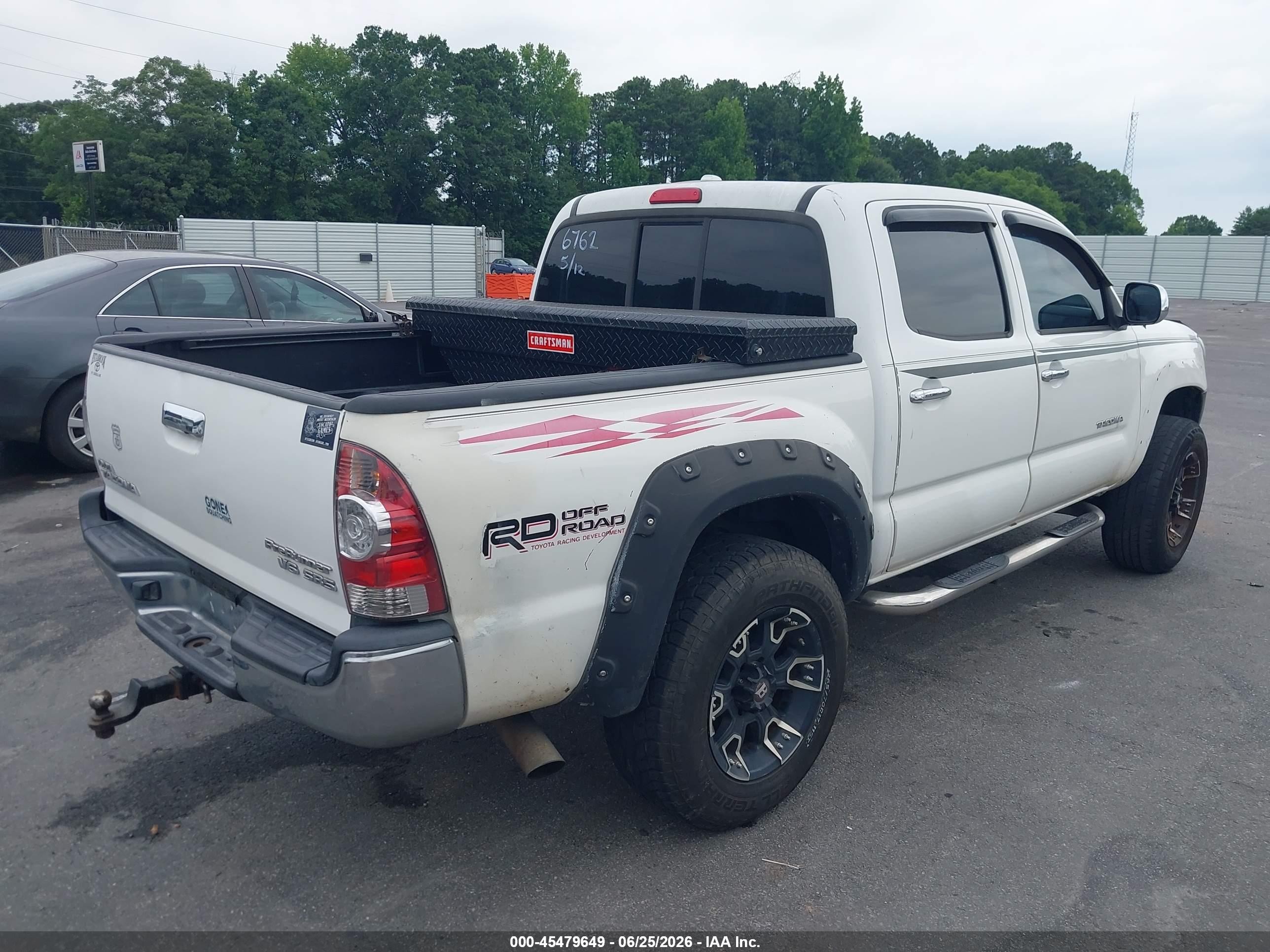 2010 Toyota Tacoma Prerunner V6 White vin: 3TMJU4GN8AM106762