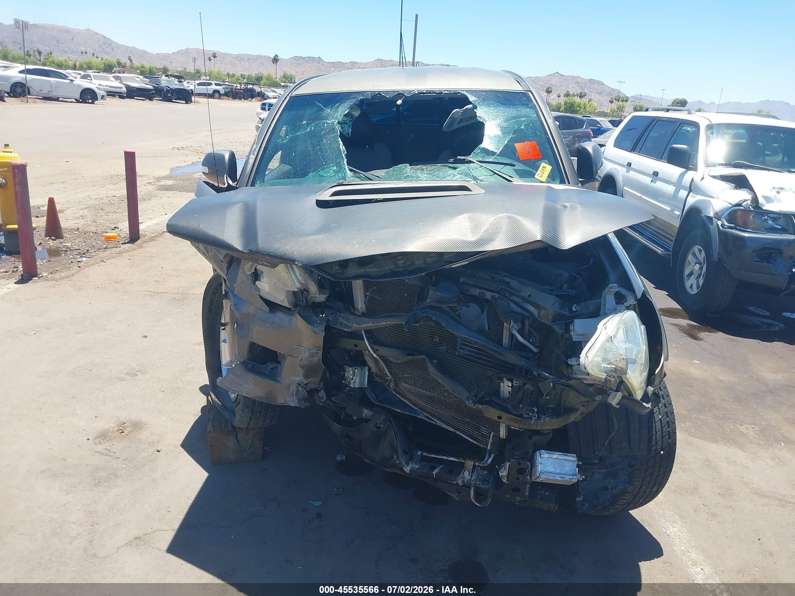 2012 Toyota Tacoma Prerunner V6 Gray vin: 3TMJU4GN8CM132572