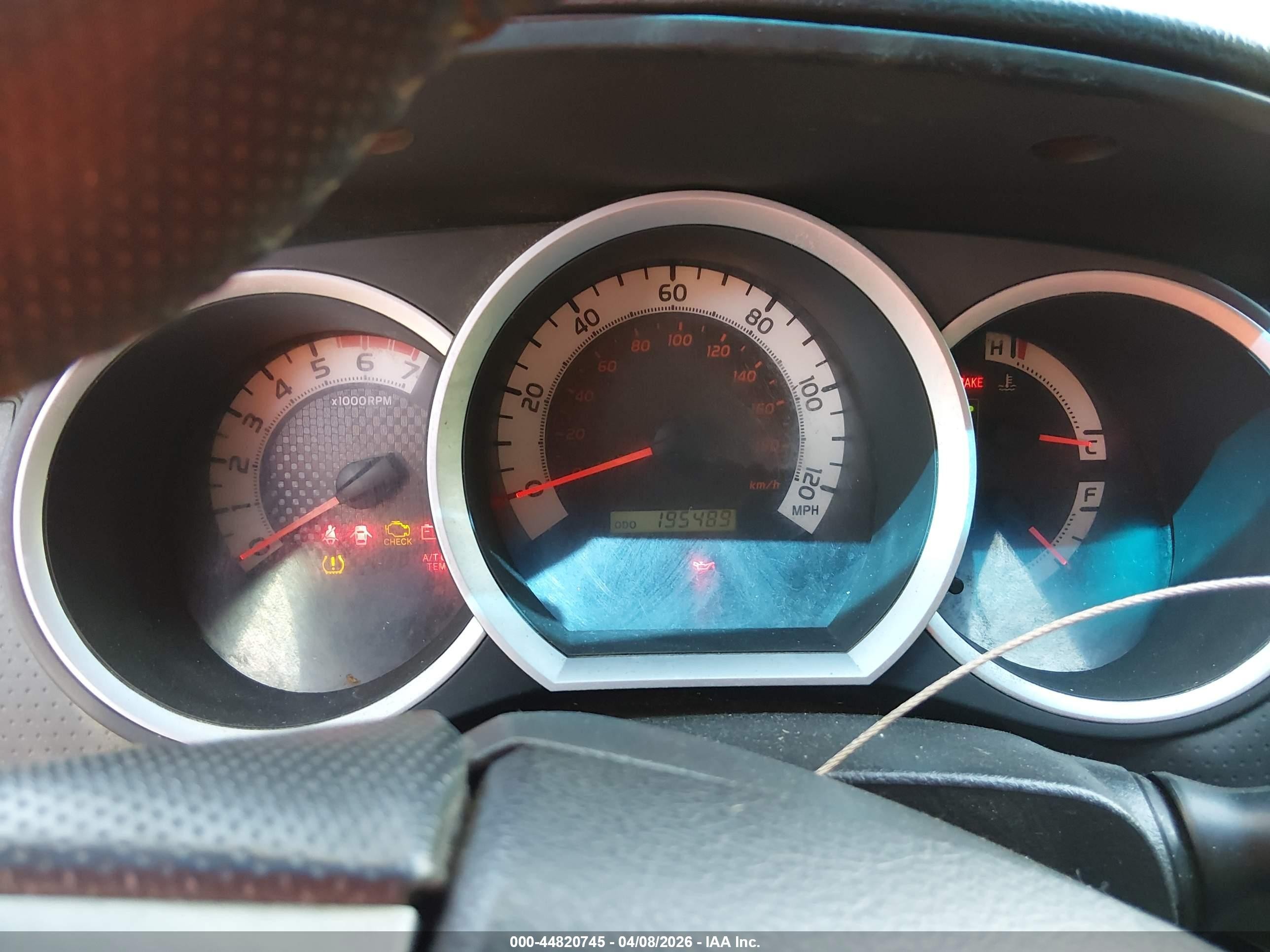 2012 Toyota Tacoma Prerunner V6 Red vin: 3TMJU4GN8CM136623