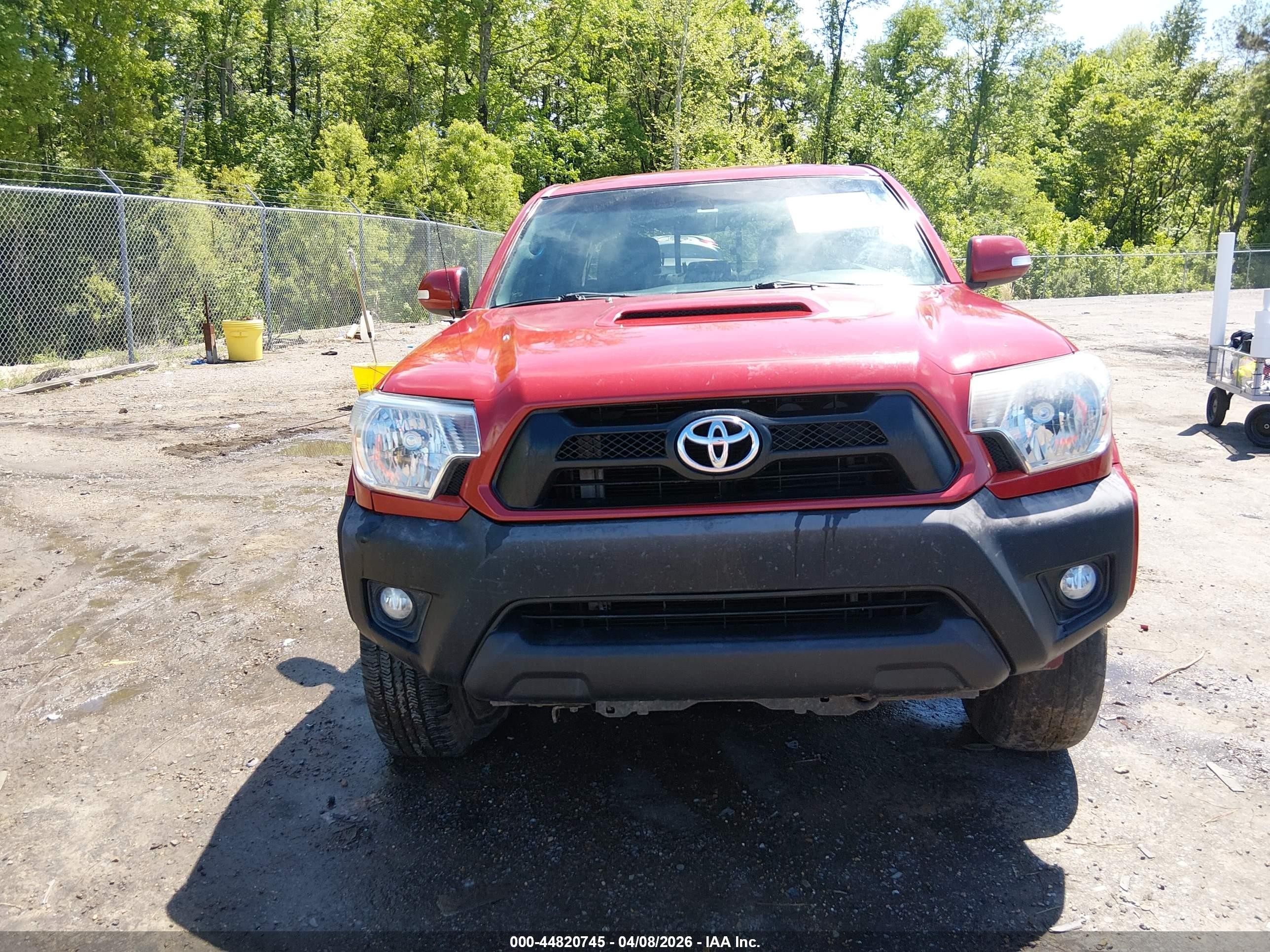 2012 Toyota Tacoma Prerunner V6 Red vin: 3TMJU4GN8CM136623