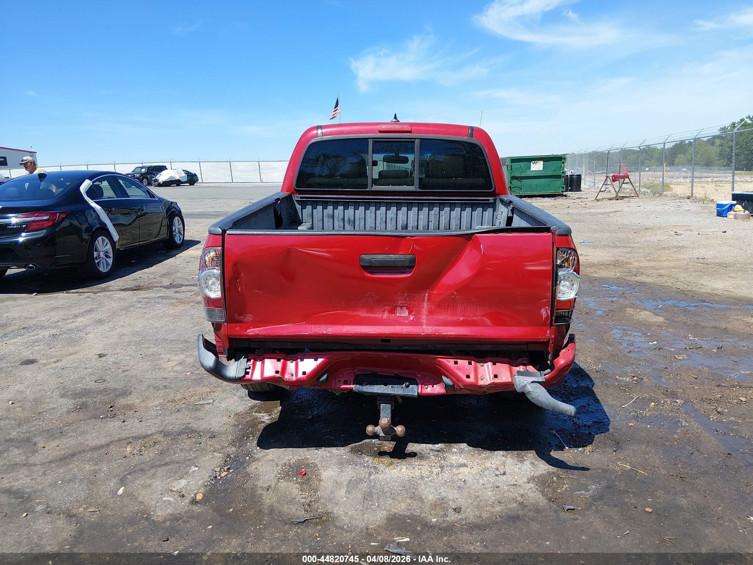 2012 Toyota Tacoma Prerunner V6 Red vin: 3TMJU4GN8CM136623