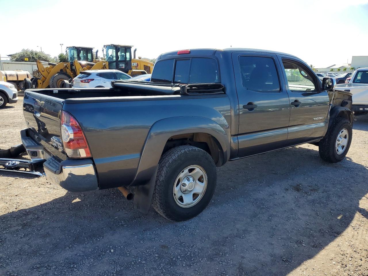 2013 Toyota Tacoma Double Cab Prerunner Charcoal vin: 3TMJU4GN8DM151513