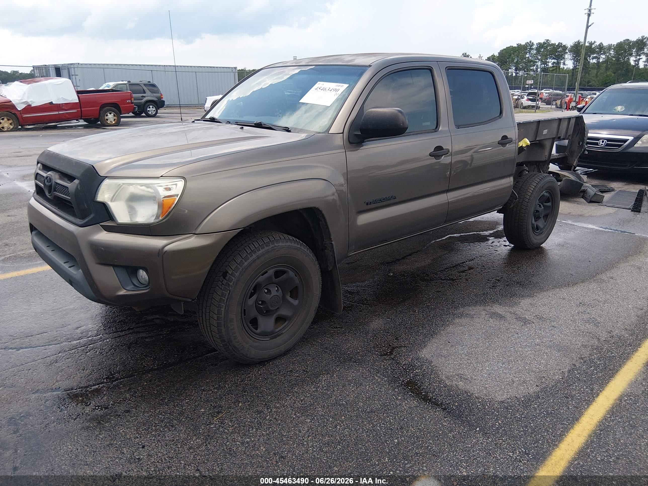 2013 Toyota Tacoma Prerunner V6 Brown vin: 3TMJU4GN8DM152676