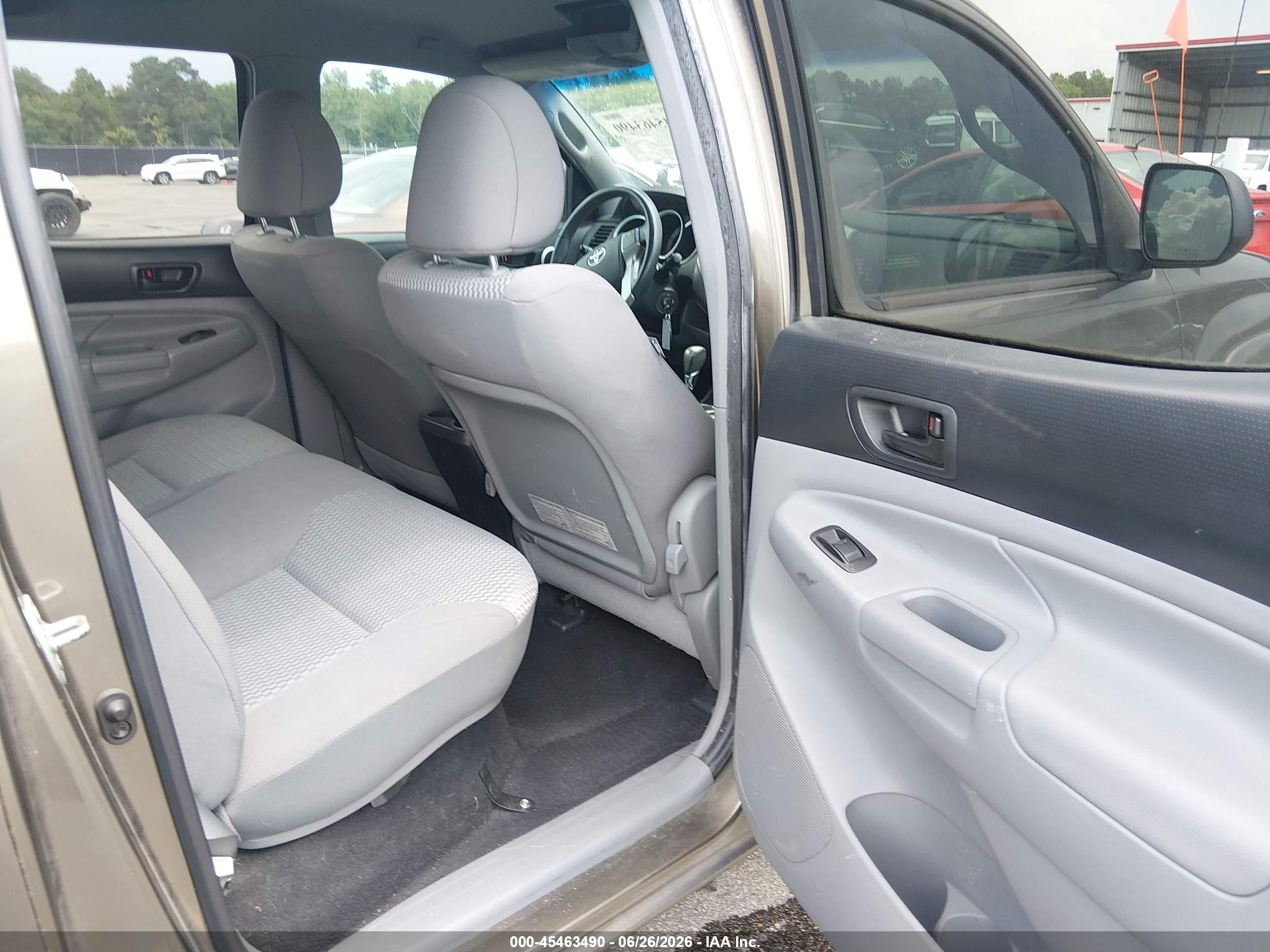 2013 Toyota Tacoma Prerunner V6 Brown vin: 3TMJU4GN8DM152676
