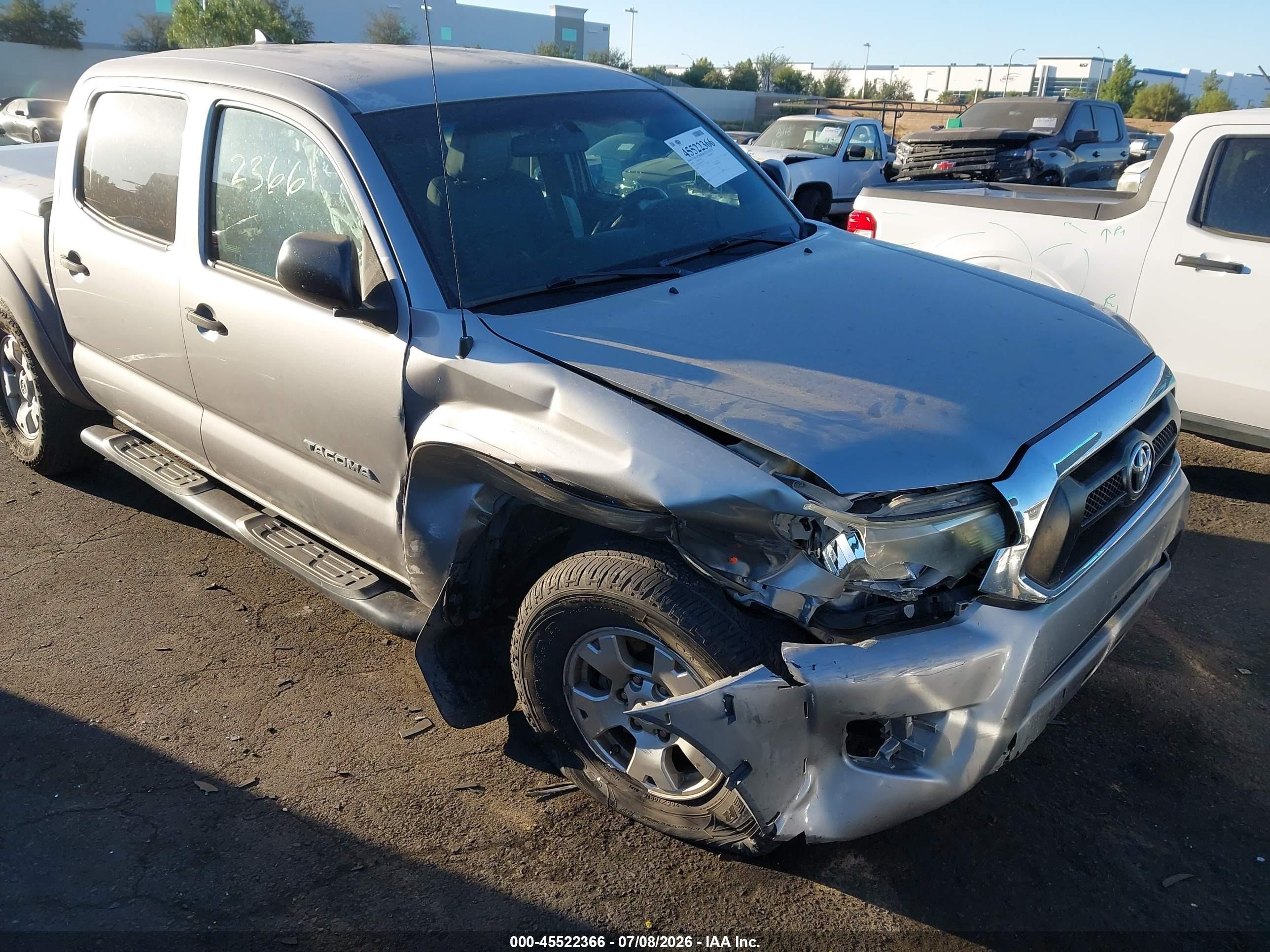 2015 Toyota Tacoma Prerunner V6 Silver vin: 3TMJU4GN8FM177130