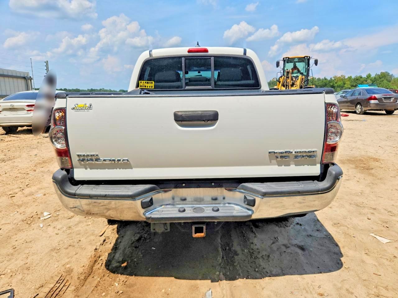 2015 Toyota Tacoma Double Cab Prerunner White vin: 3TMJU4GN8FM179699