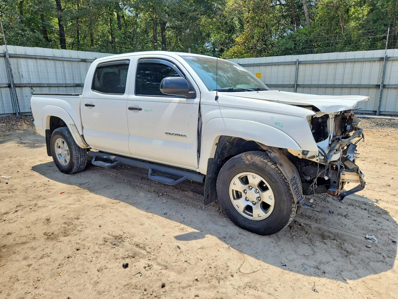 2015 Toyota Tacoma Double Cab Prerunner White vin: 3TMJU4GN8FM179699