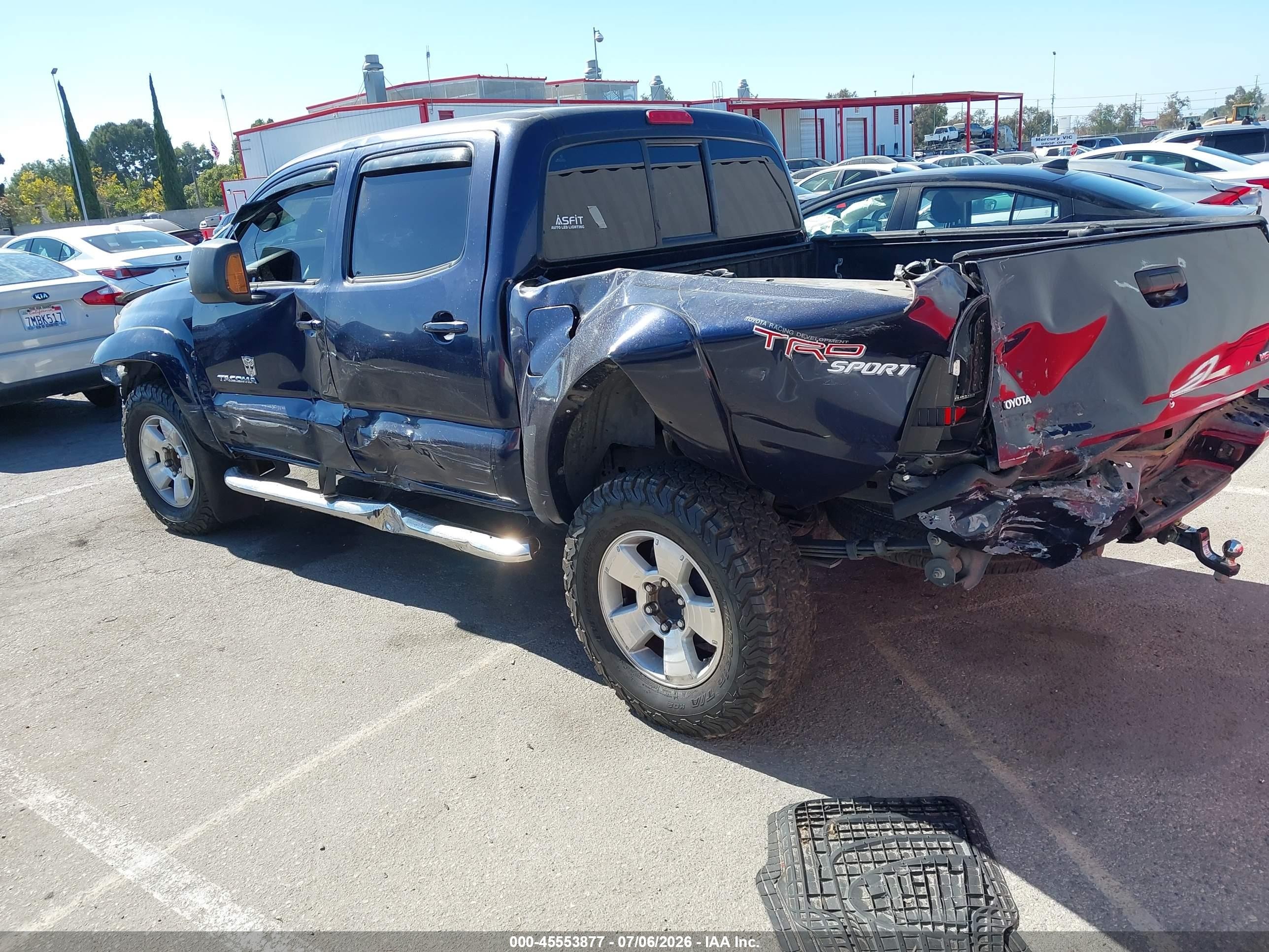 2013 Toyota Tacoma Prerunner V6 Blue vin: 3TMJU4GN9DM142349