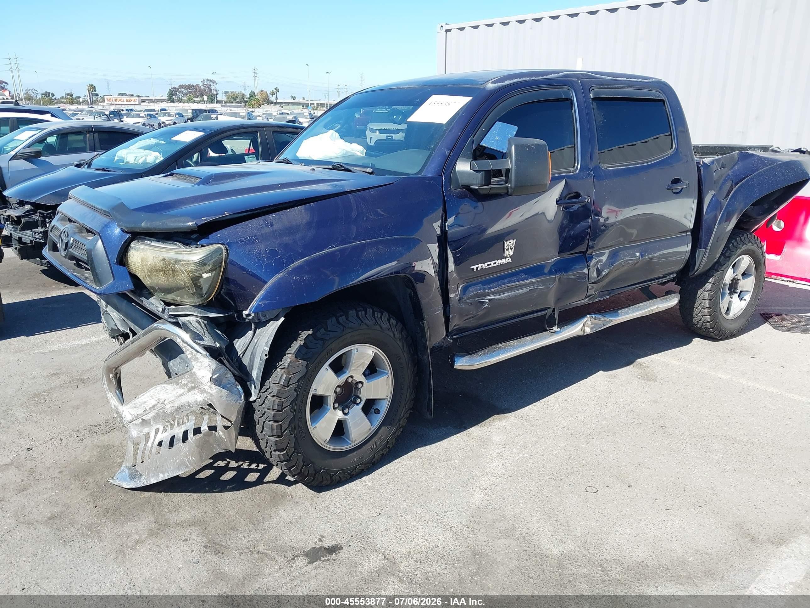 2013 Toyota Tacoma Prerunner V6 Blue vin: 3TMJU4GN9DM142349