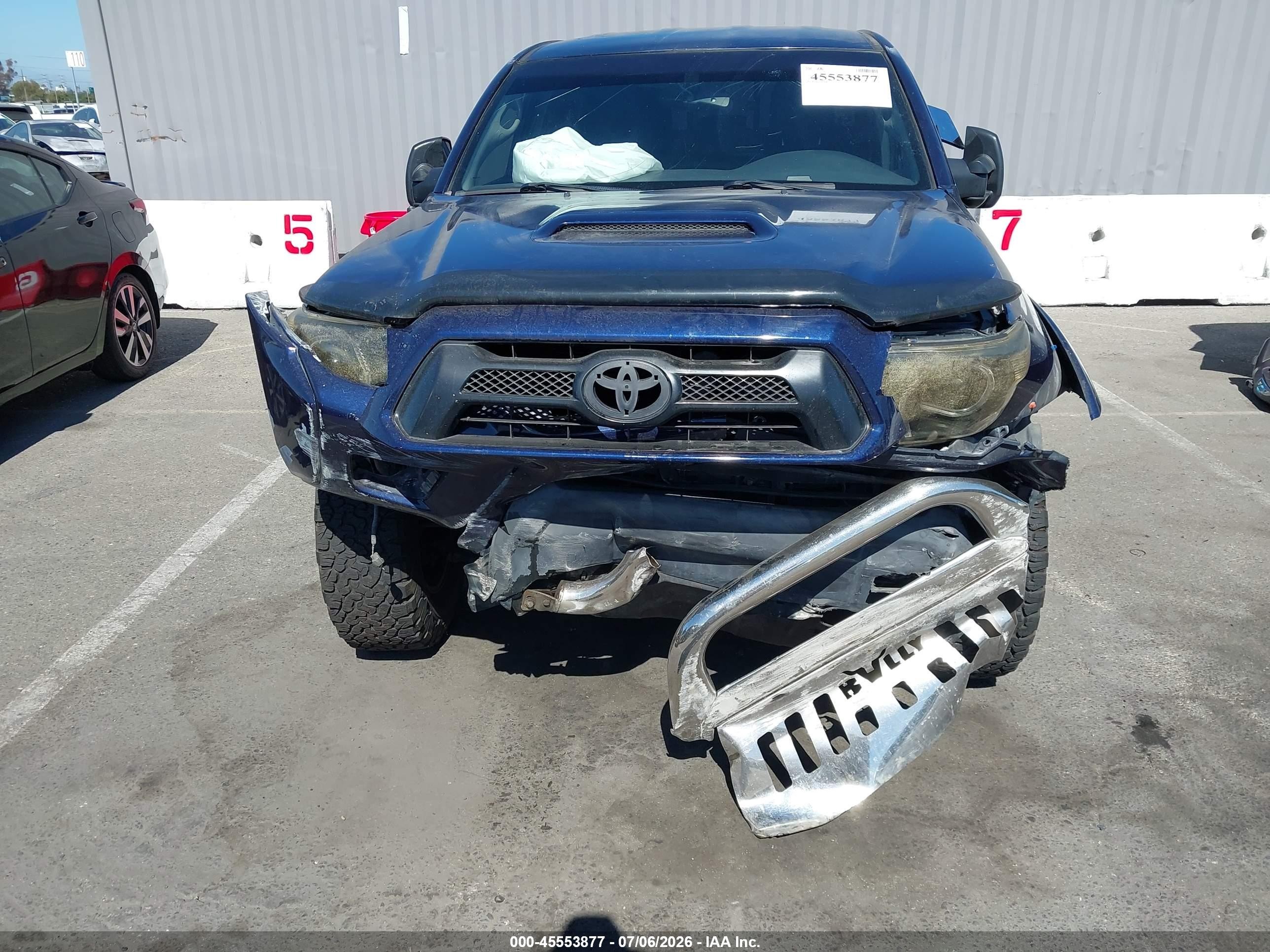 2013 Toyota Tacoma Prerunner V6 Blue vin: 3TMJU4GN9DM142349