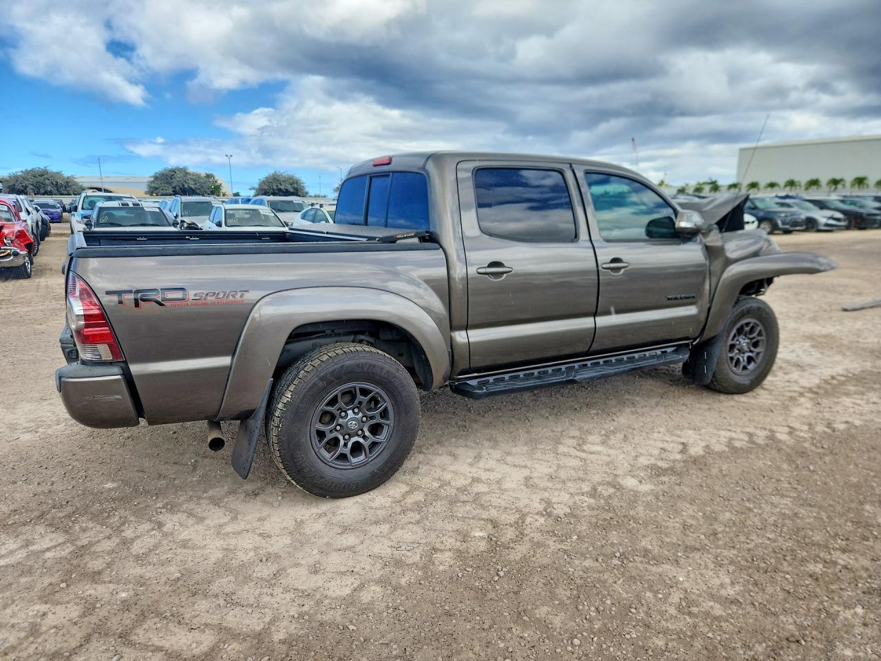 2014 Toyota Tacoma Double Cab Prerunner Brown vin: 3TMJU4GN9EM166832